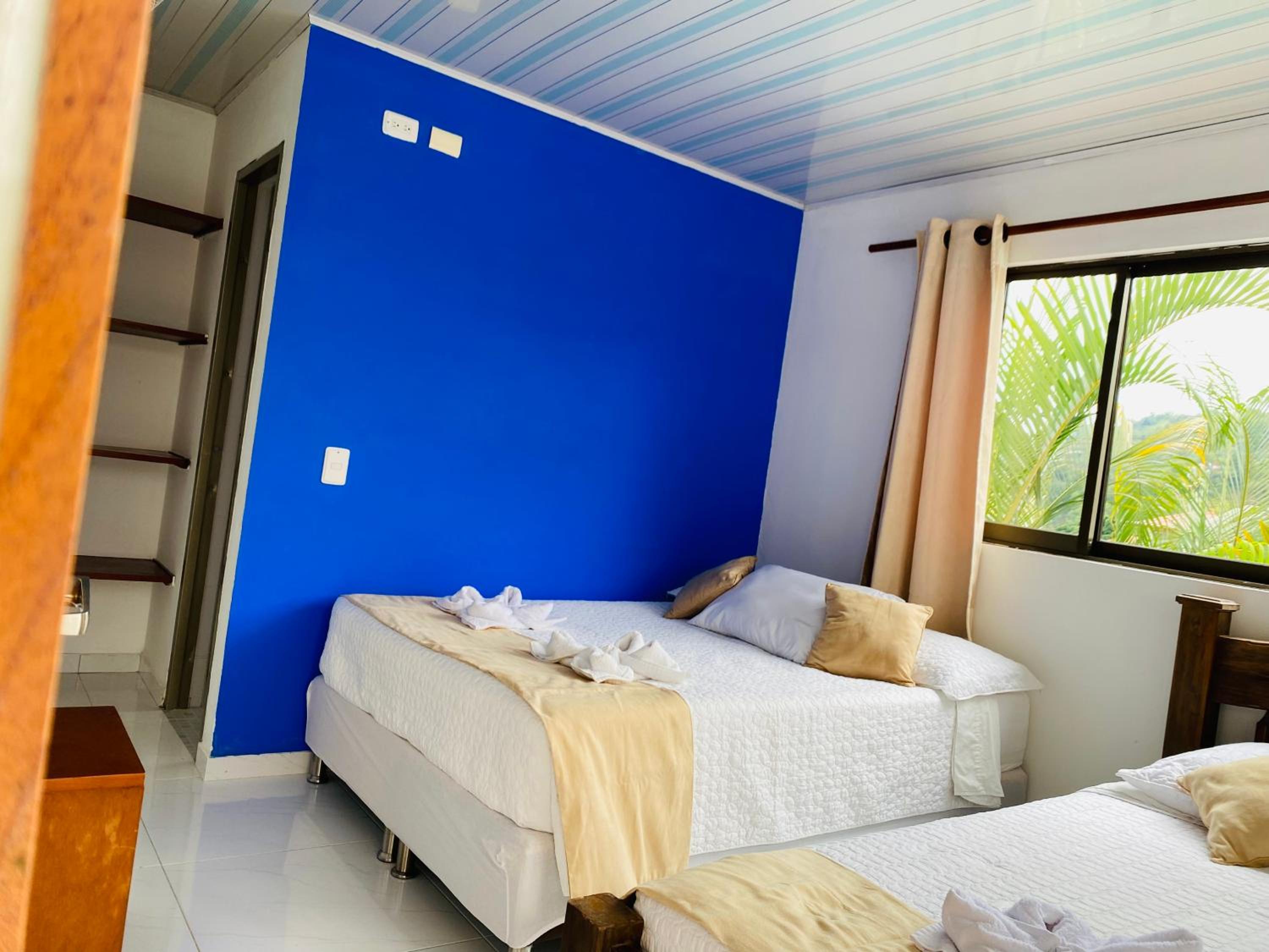 Basic Triple Room photo 1