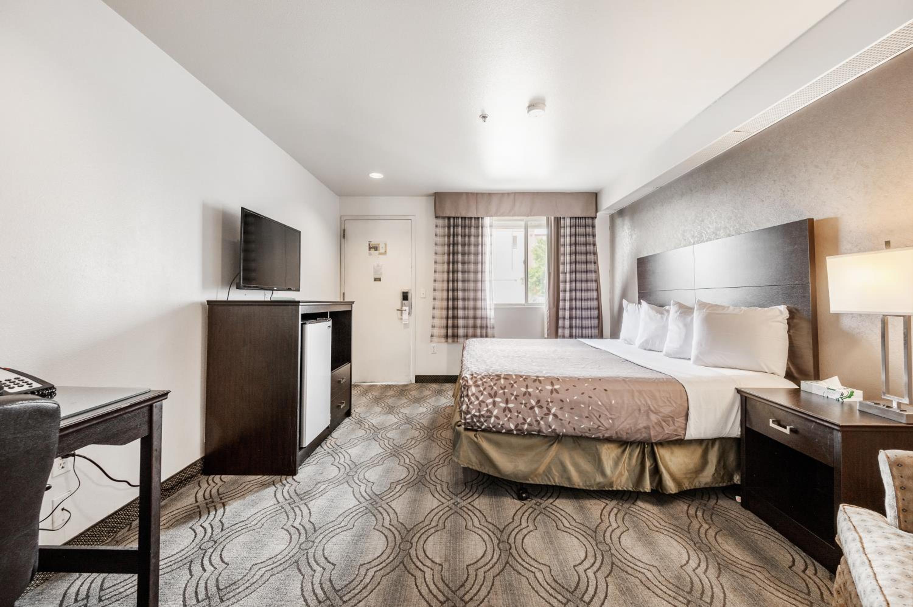 King Room - Photo 1