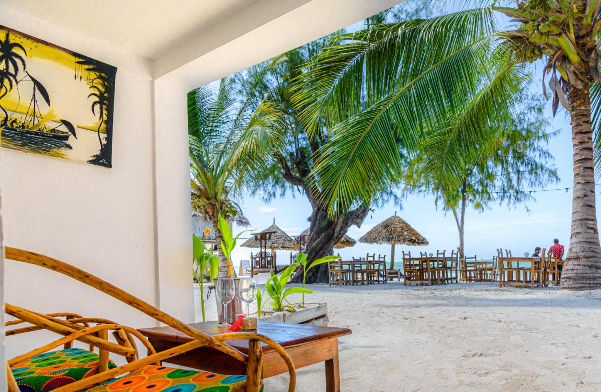 Double Room with Sea View - Photo 9