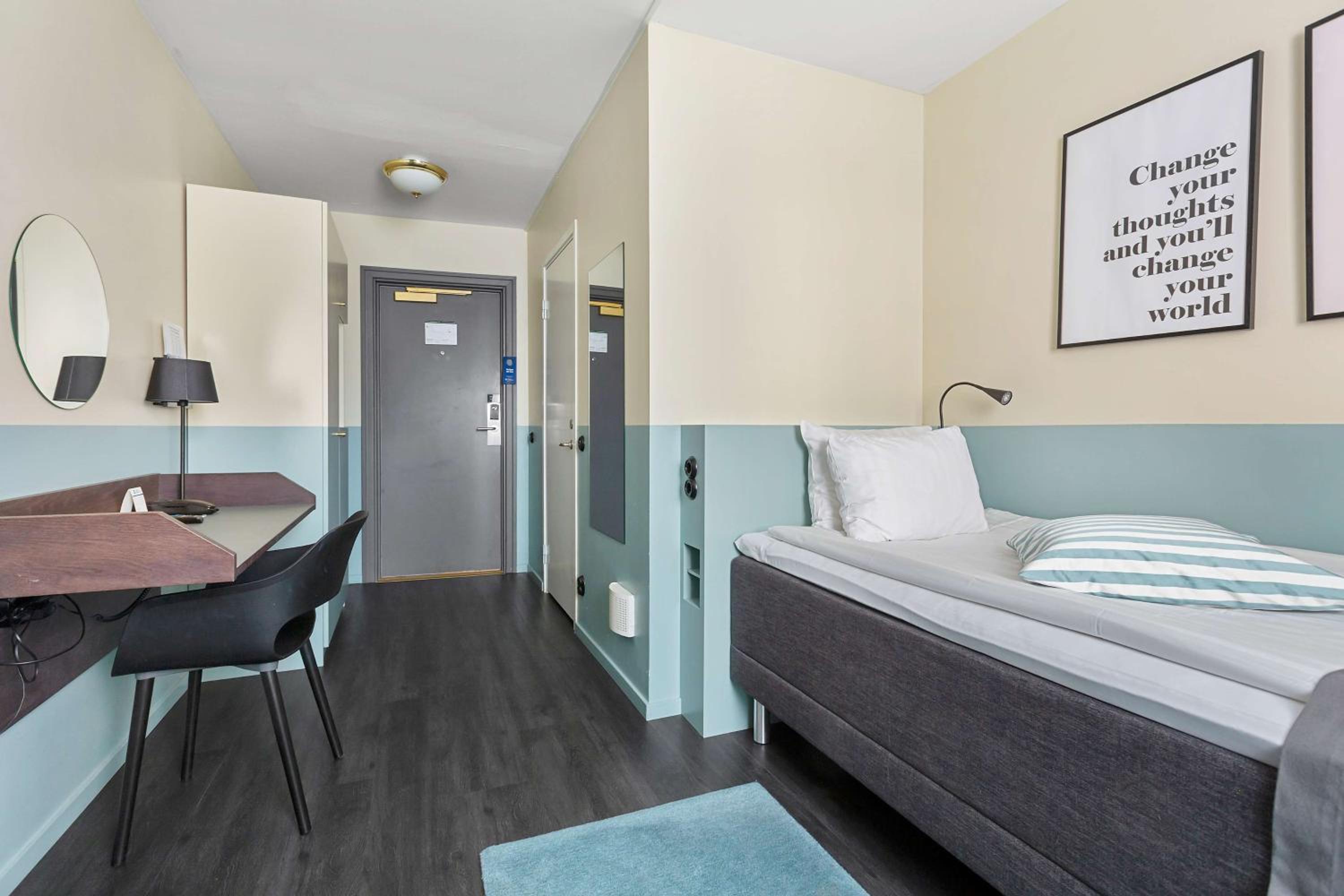 Standard Single Room