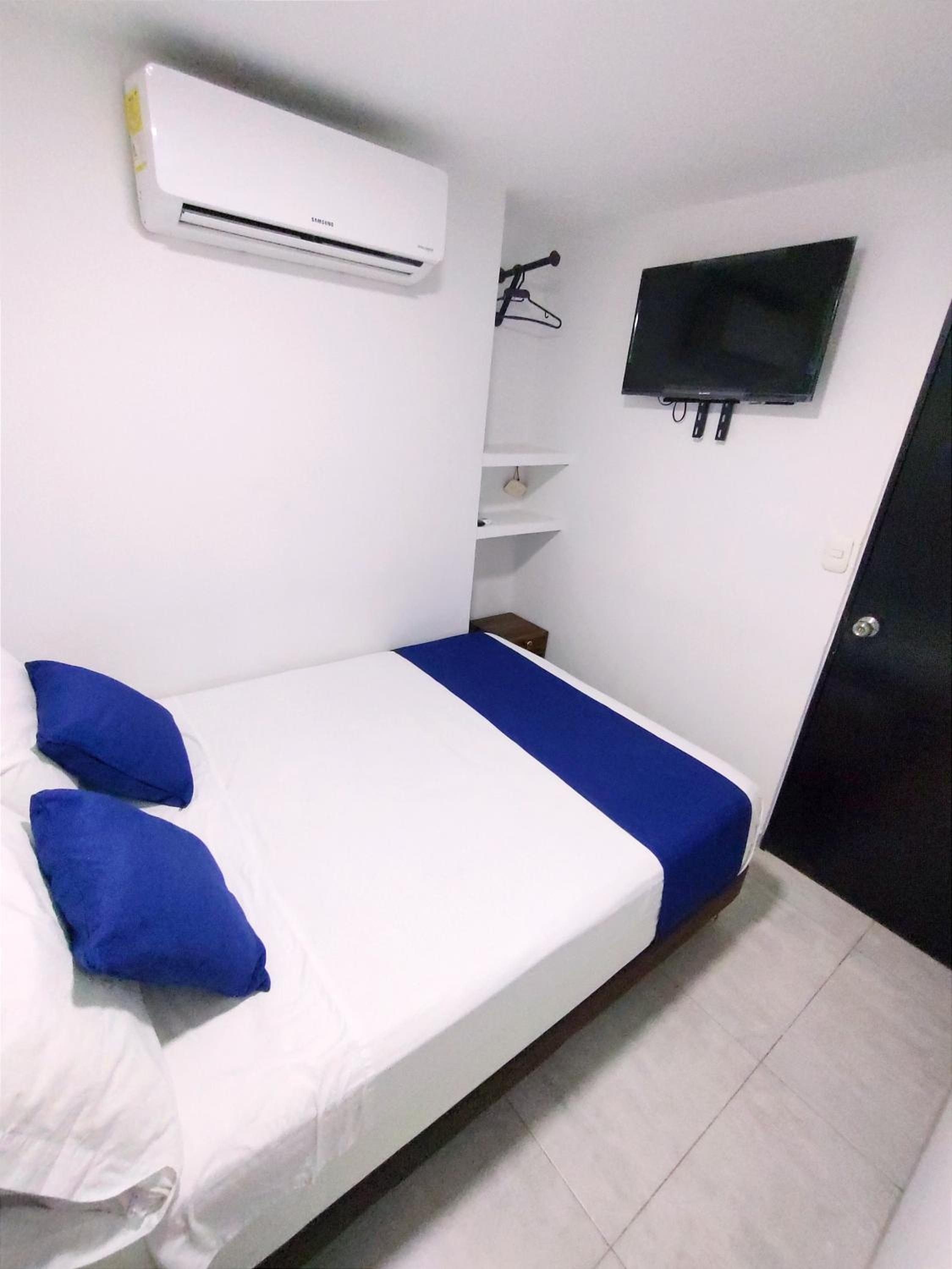 Small Double Room photo 2