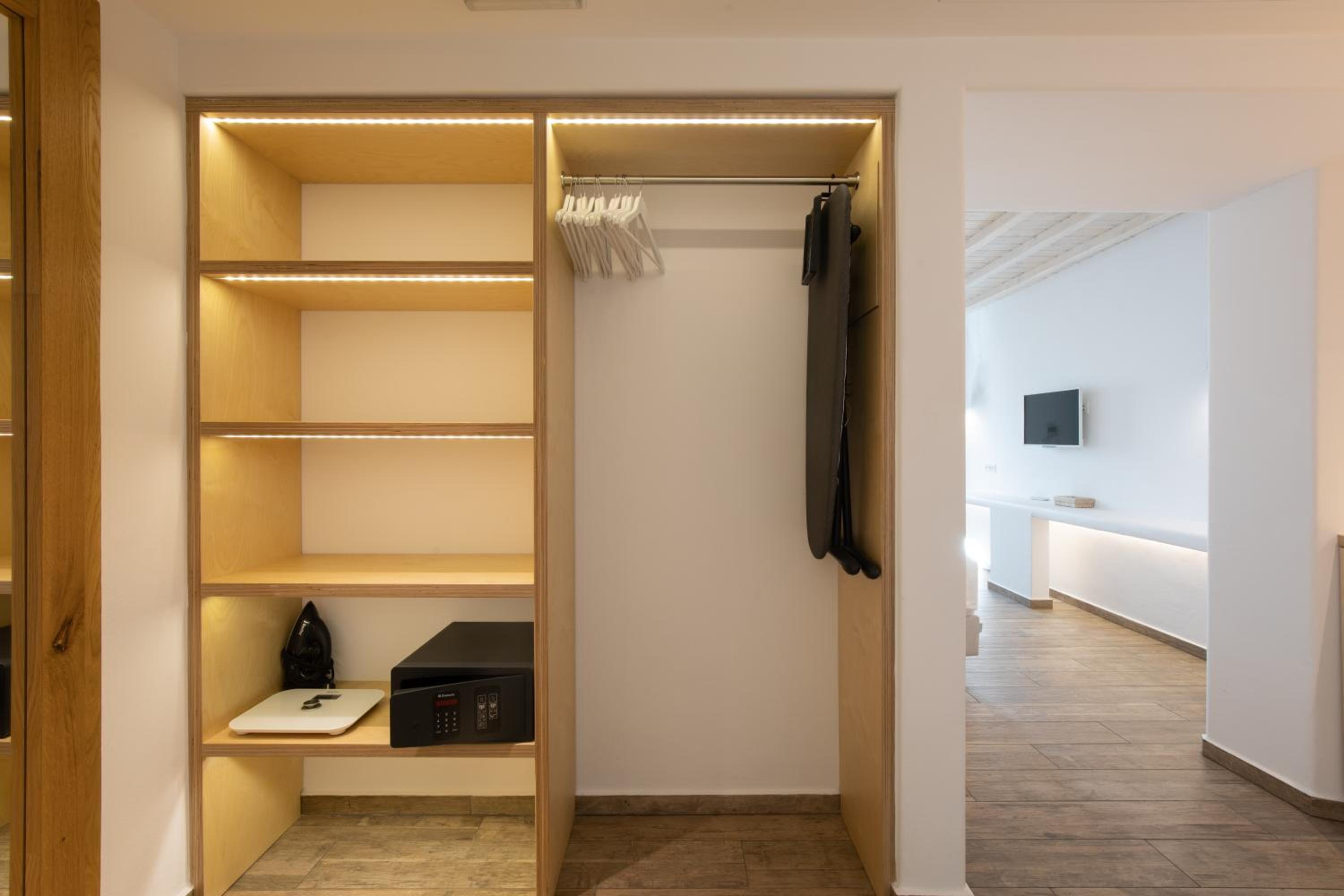 Deluxe Apartment - Photo 15