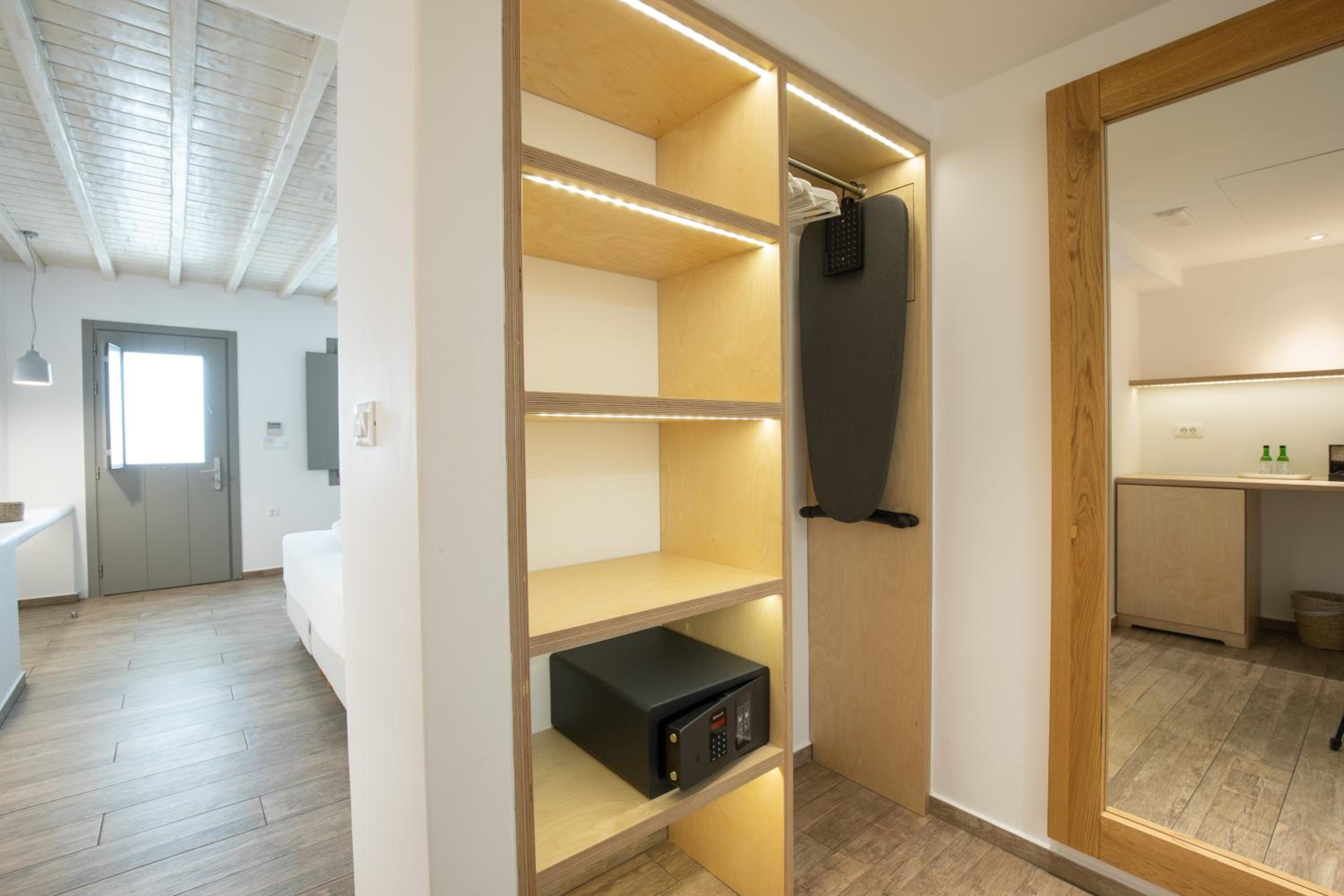 Deluxe Apartment - Photo 3