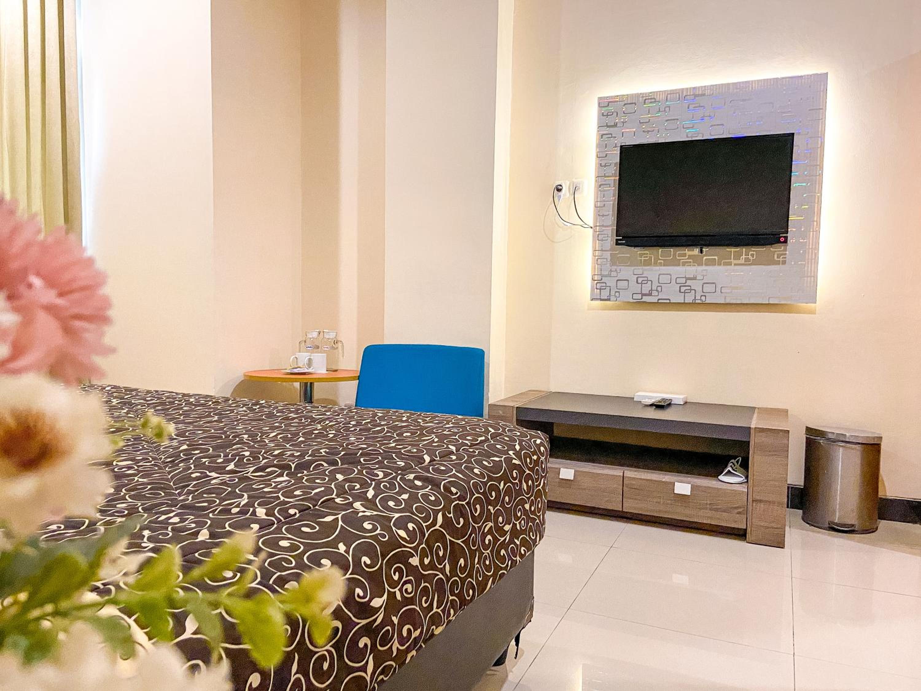Deluxe Double Room - Photo 10