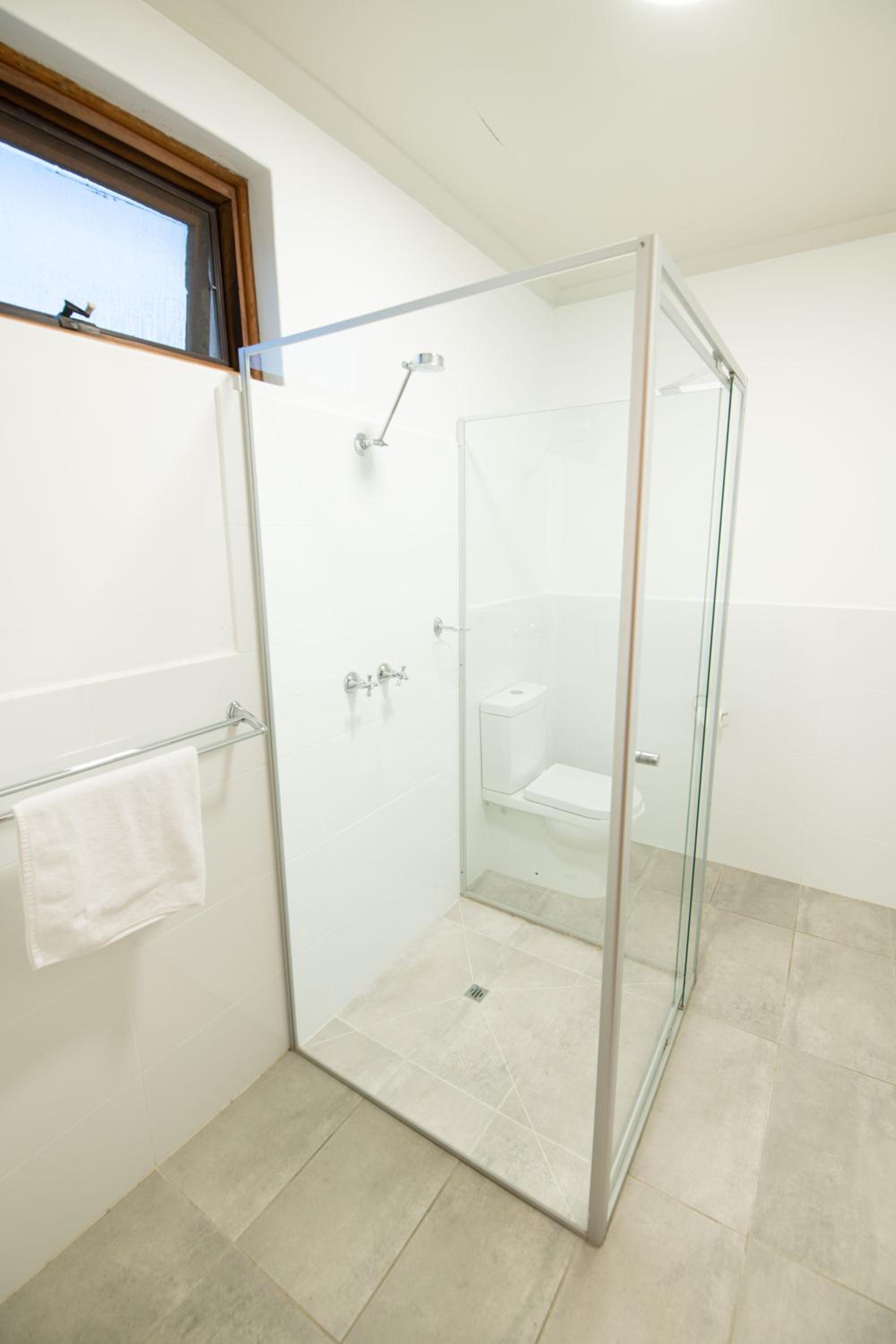 Standard - Upstairs - Photo 8