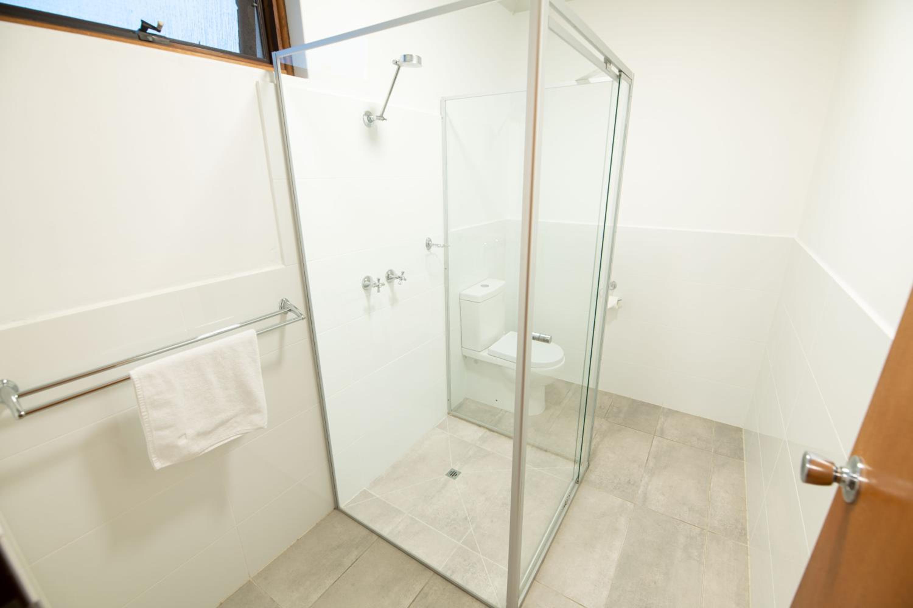 Standard - Upstairs - Photo 4