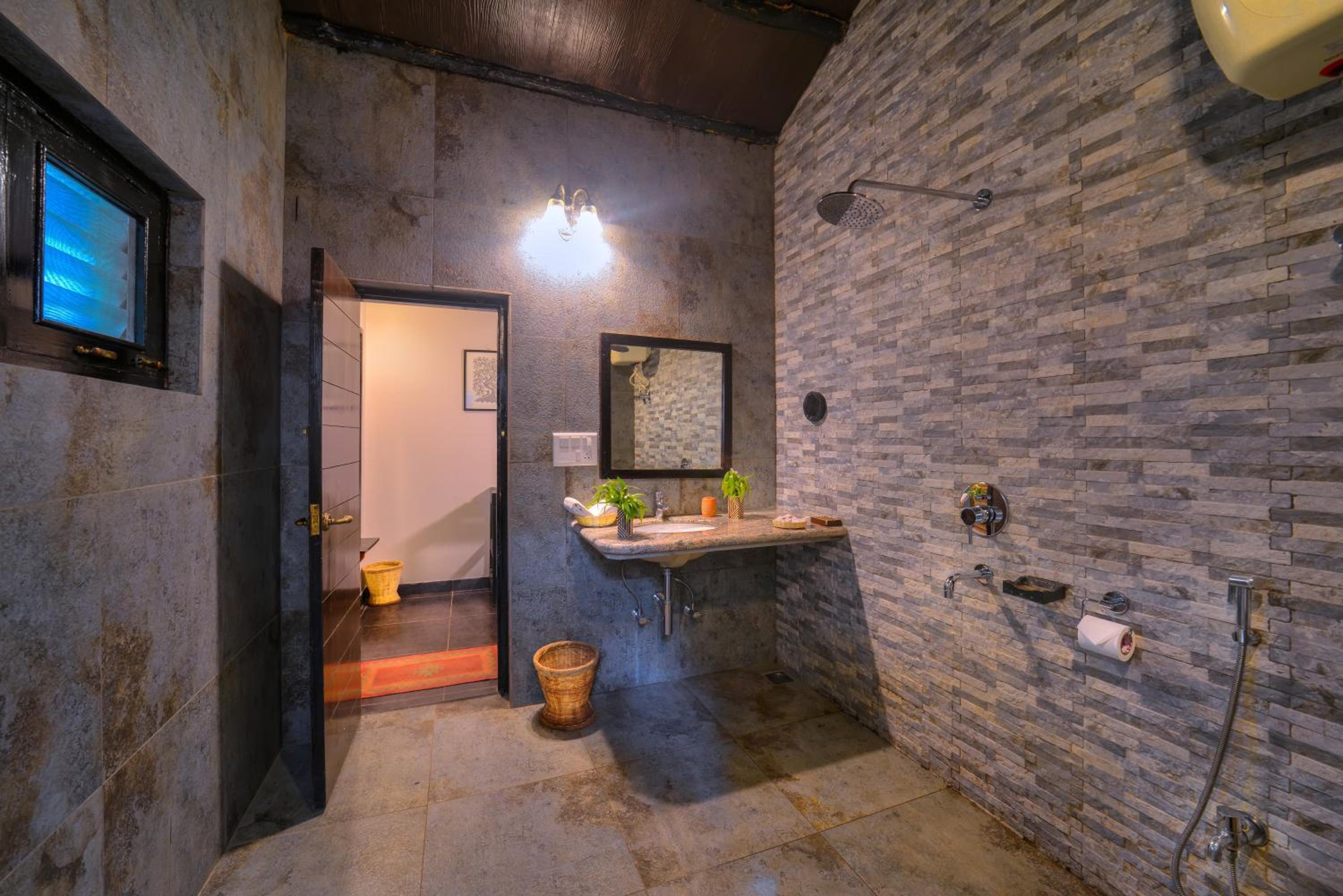 Premium Double Cottage - Photo 10
