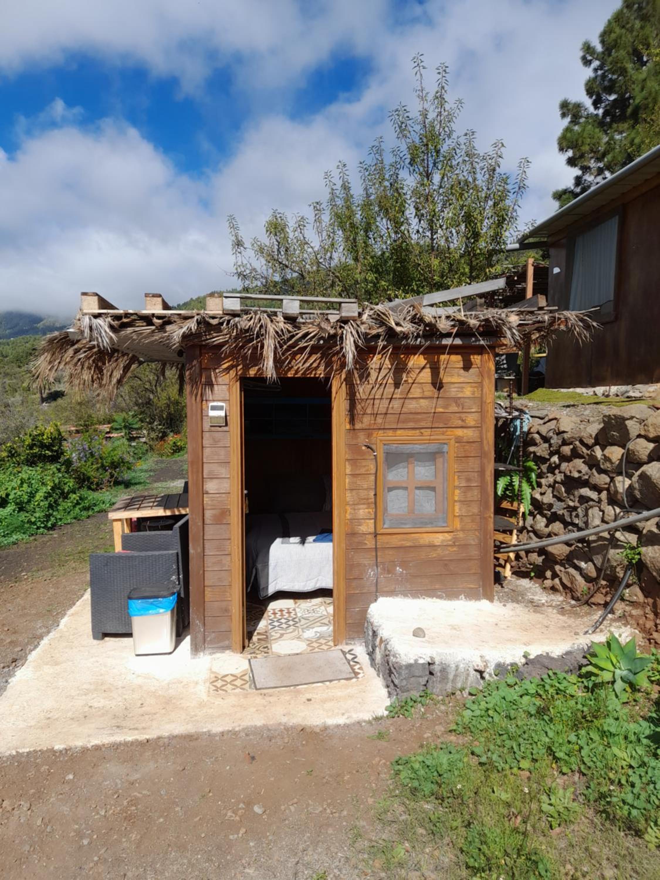 Mobile Home photo 2