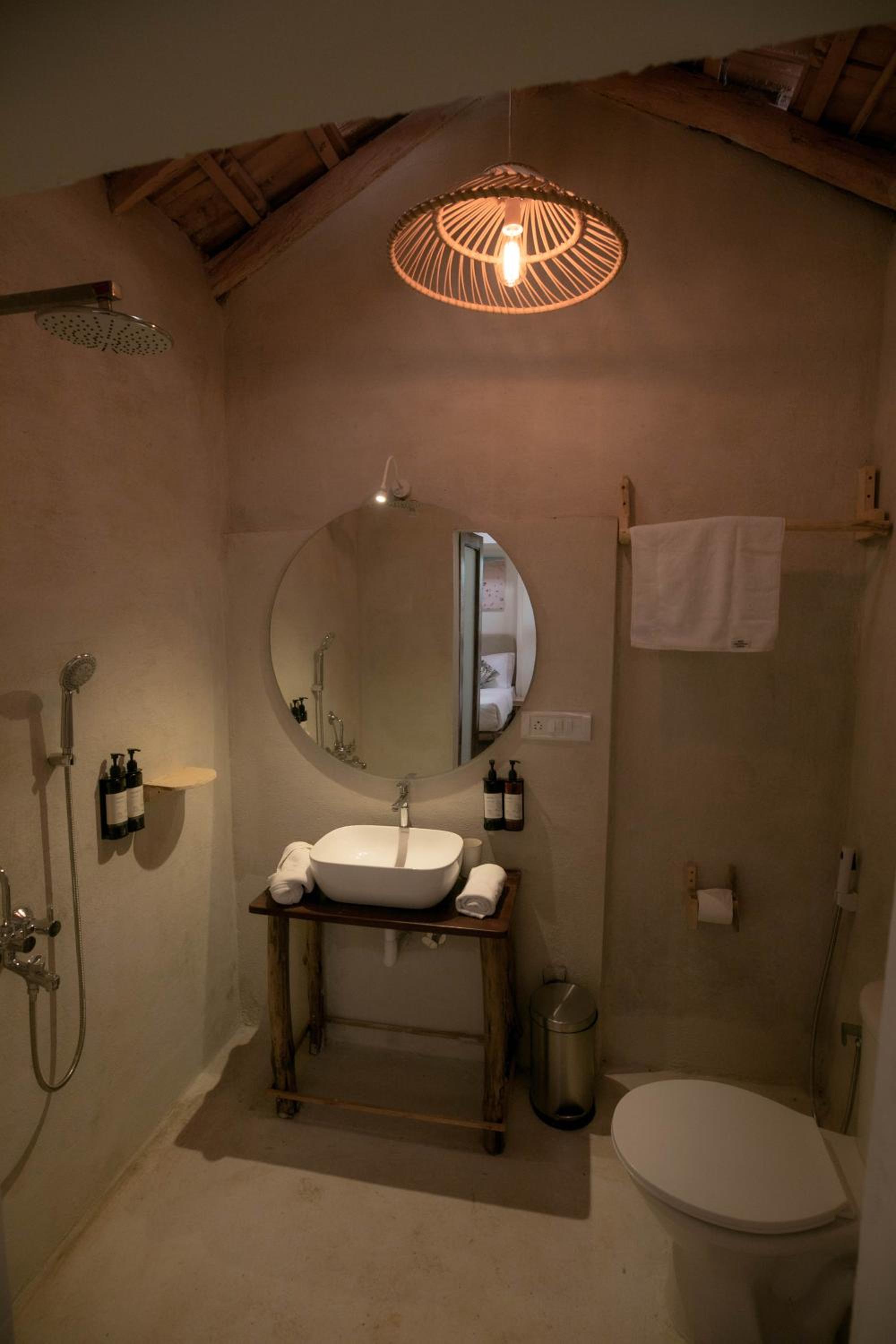 Deluxe Twin Room photo 3
