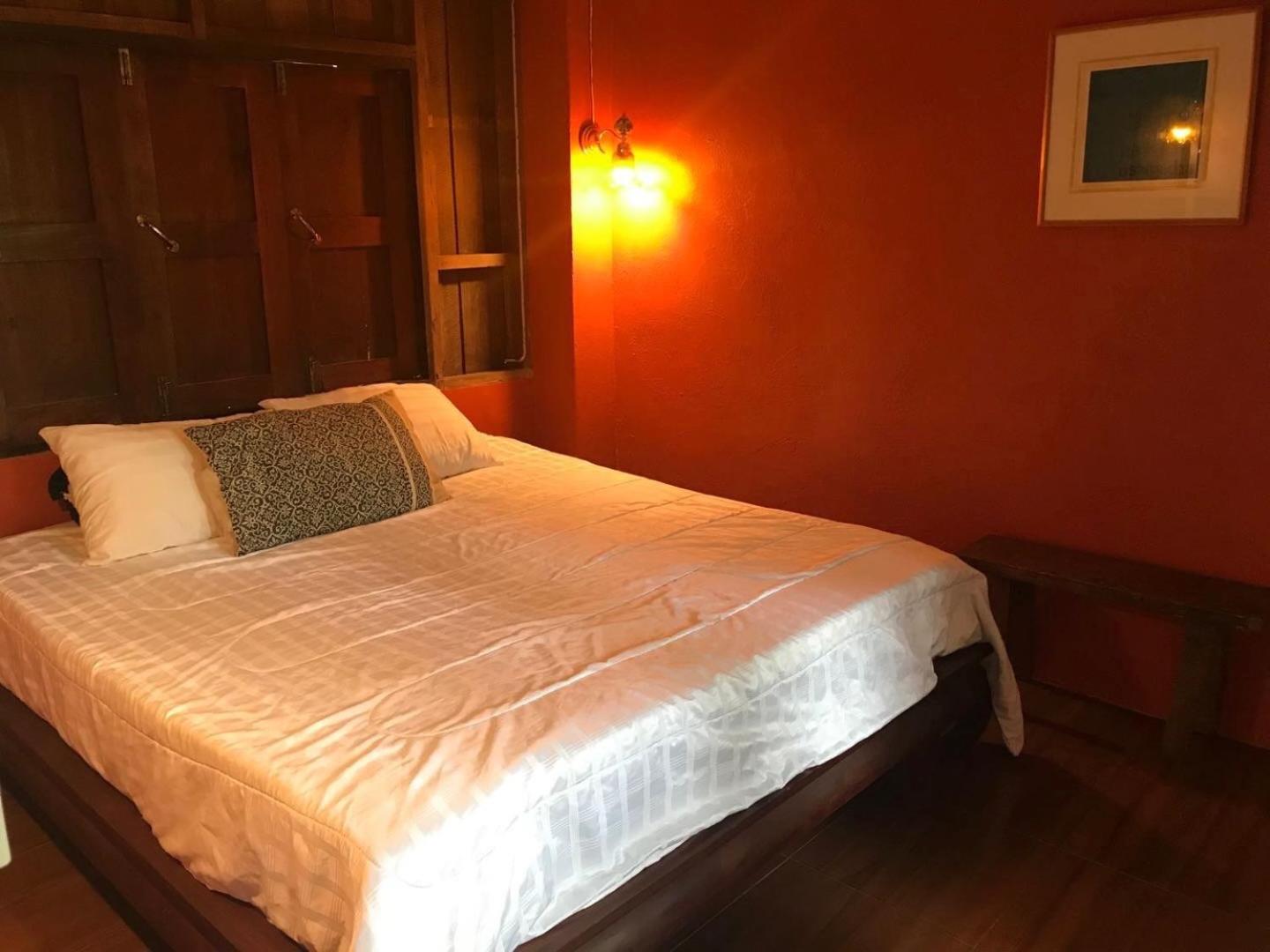 Double Room with Private Bathroom - Photo 1