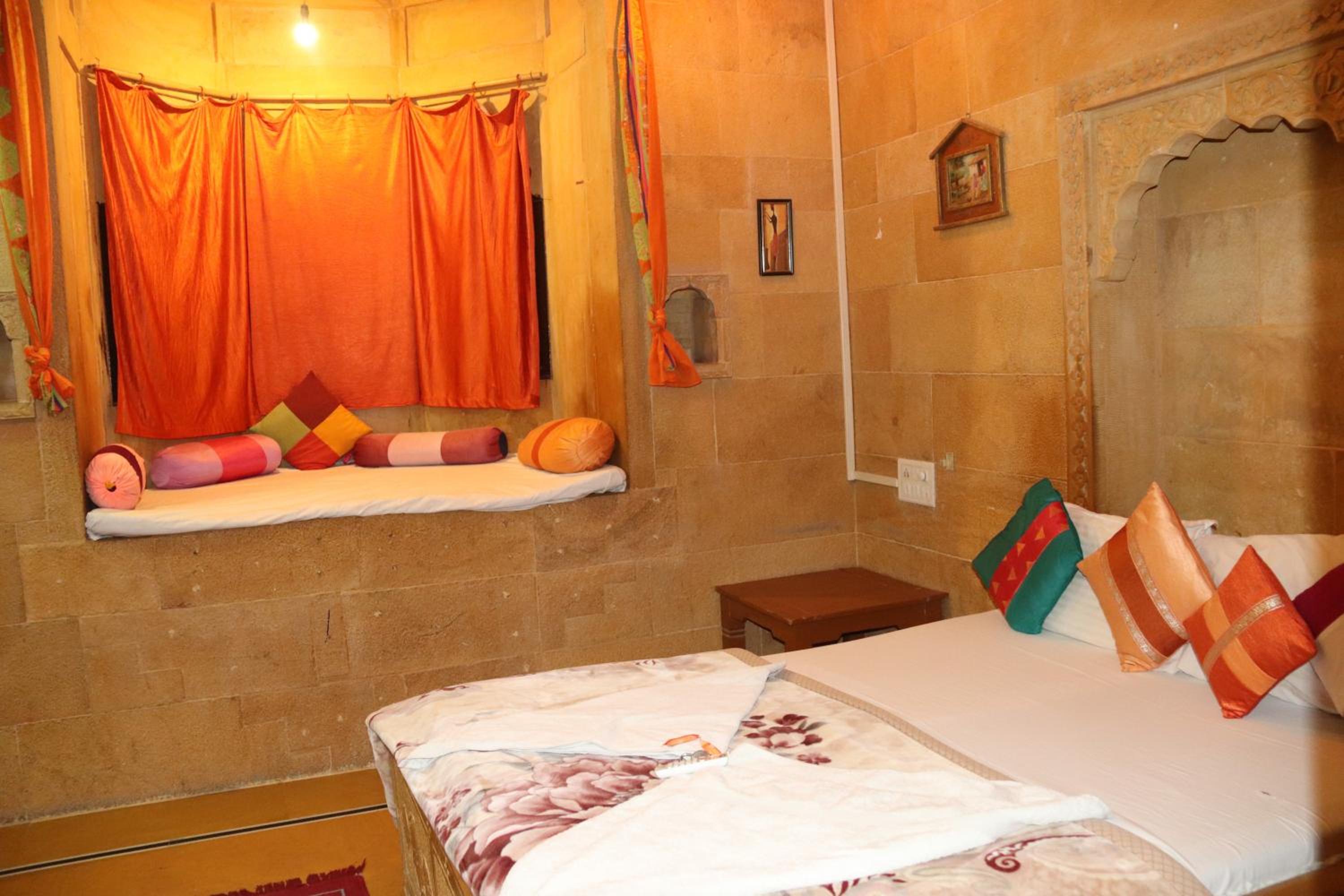 Deluxe Room - Photo 1