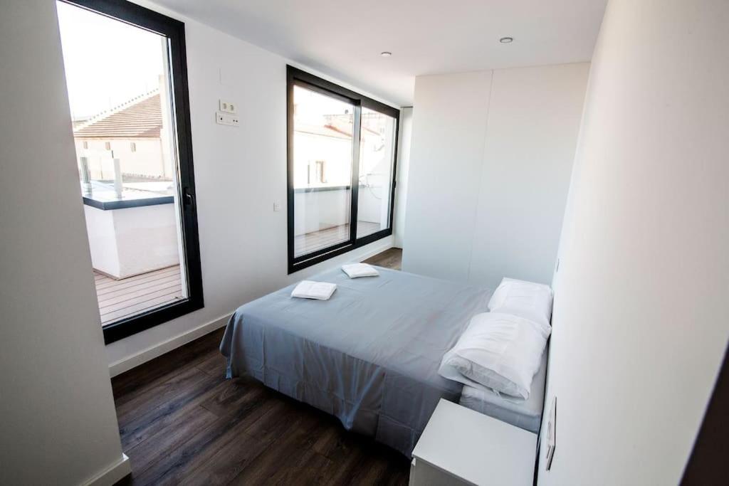 Two-Bedroom Apartment photo 2
