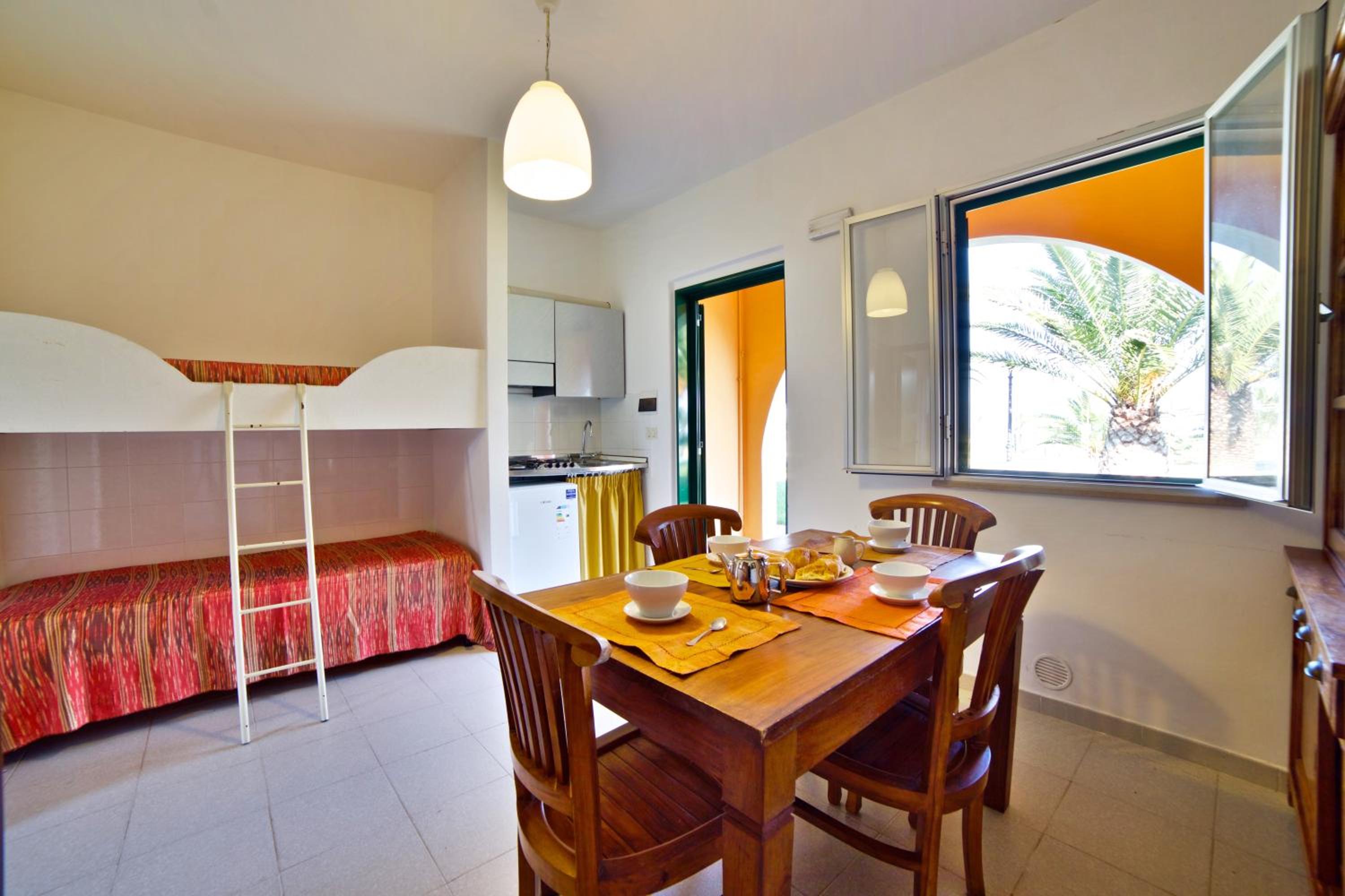 Bungalow with Sea View photo 2