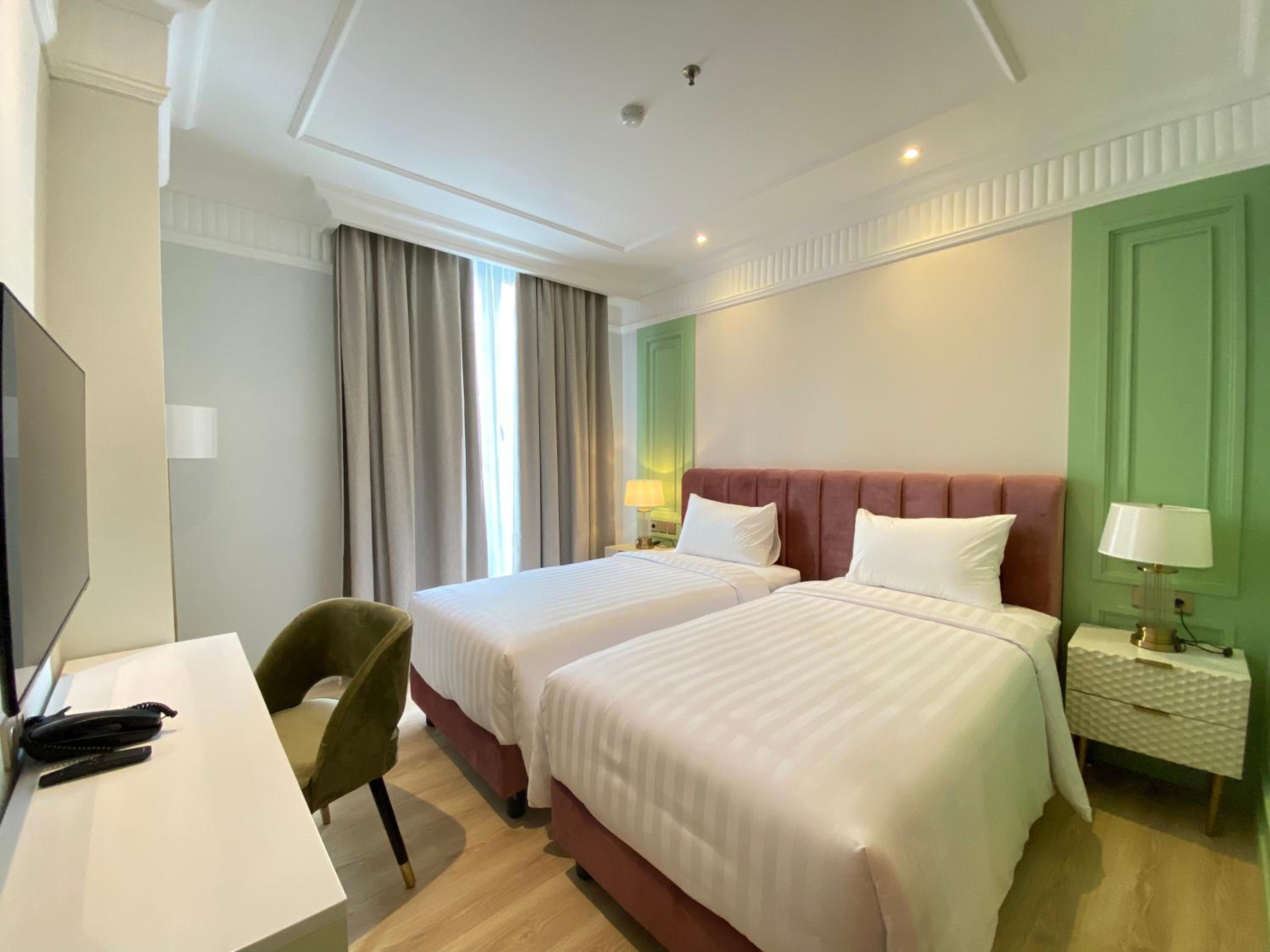 Superior Twin Room - Photo 3