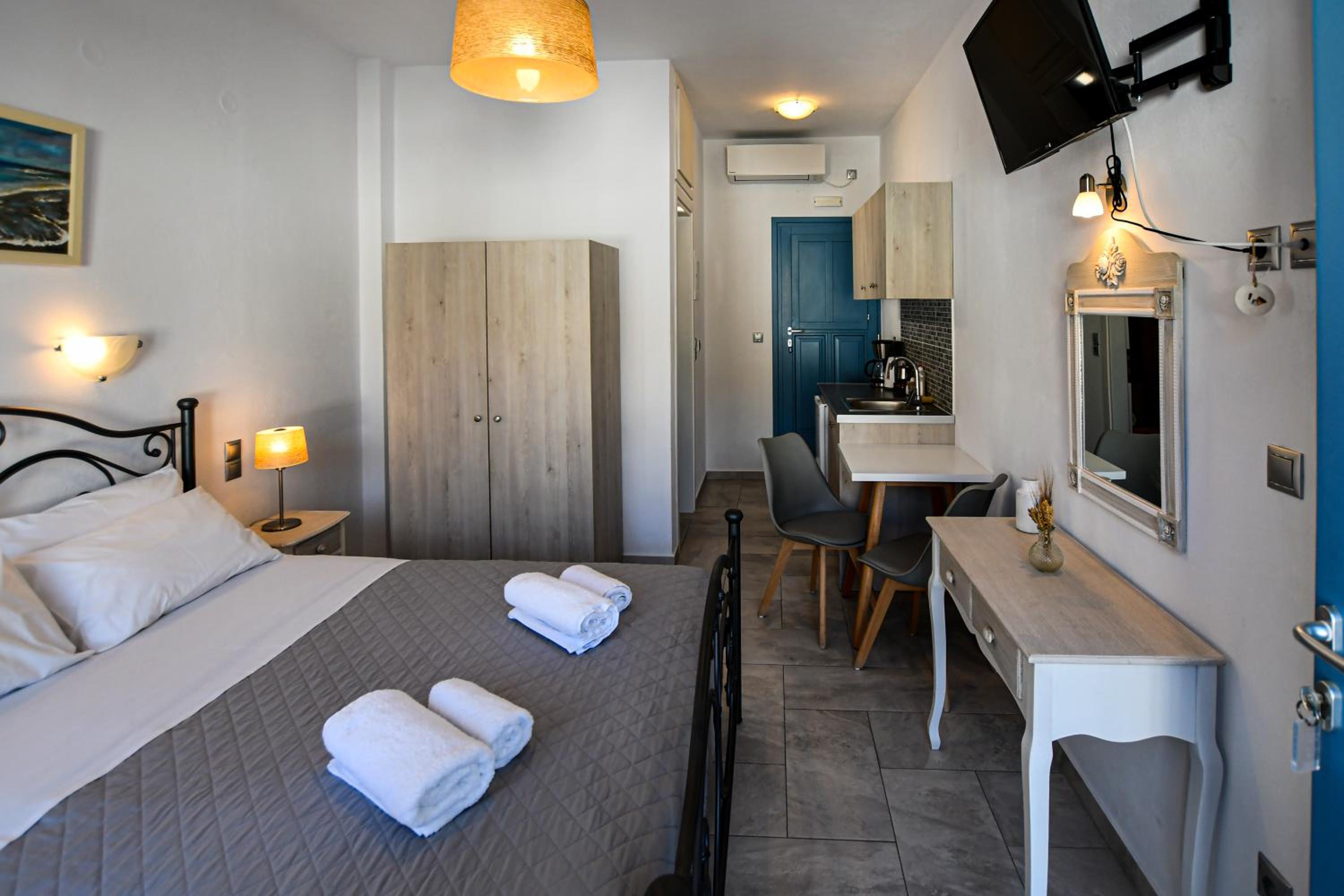 Double Room photo 3