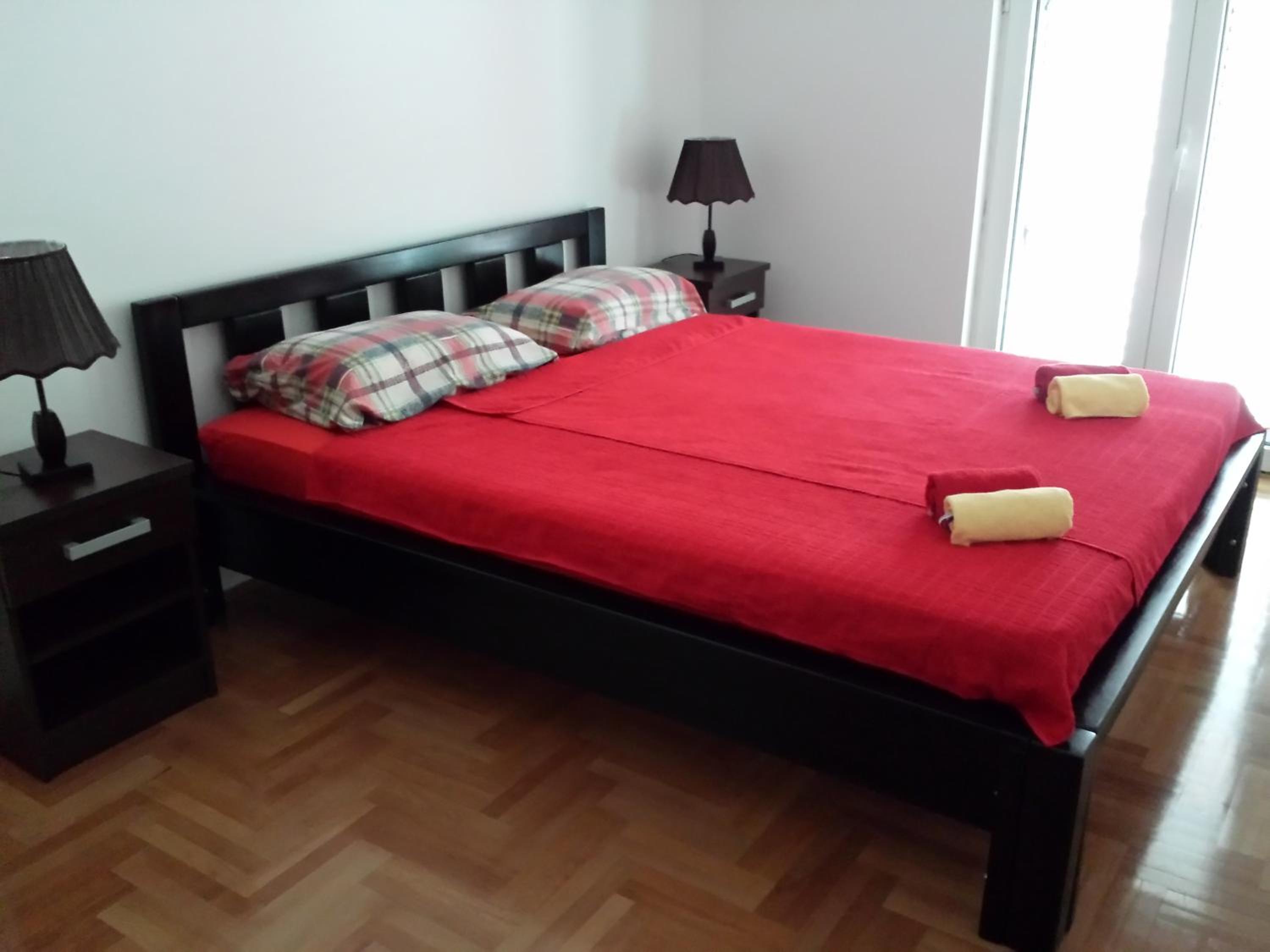 Comfort One-Bedroom Apartment with Terrace and Sea View photo 1