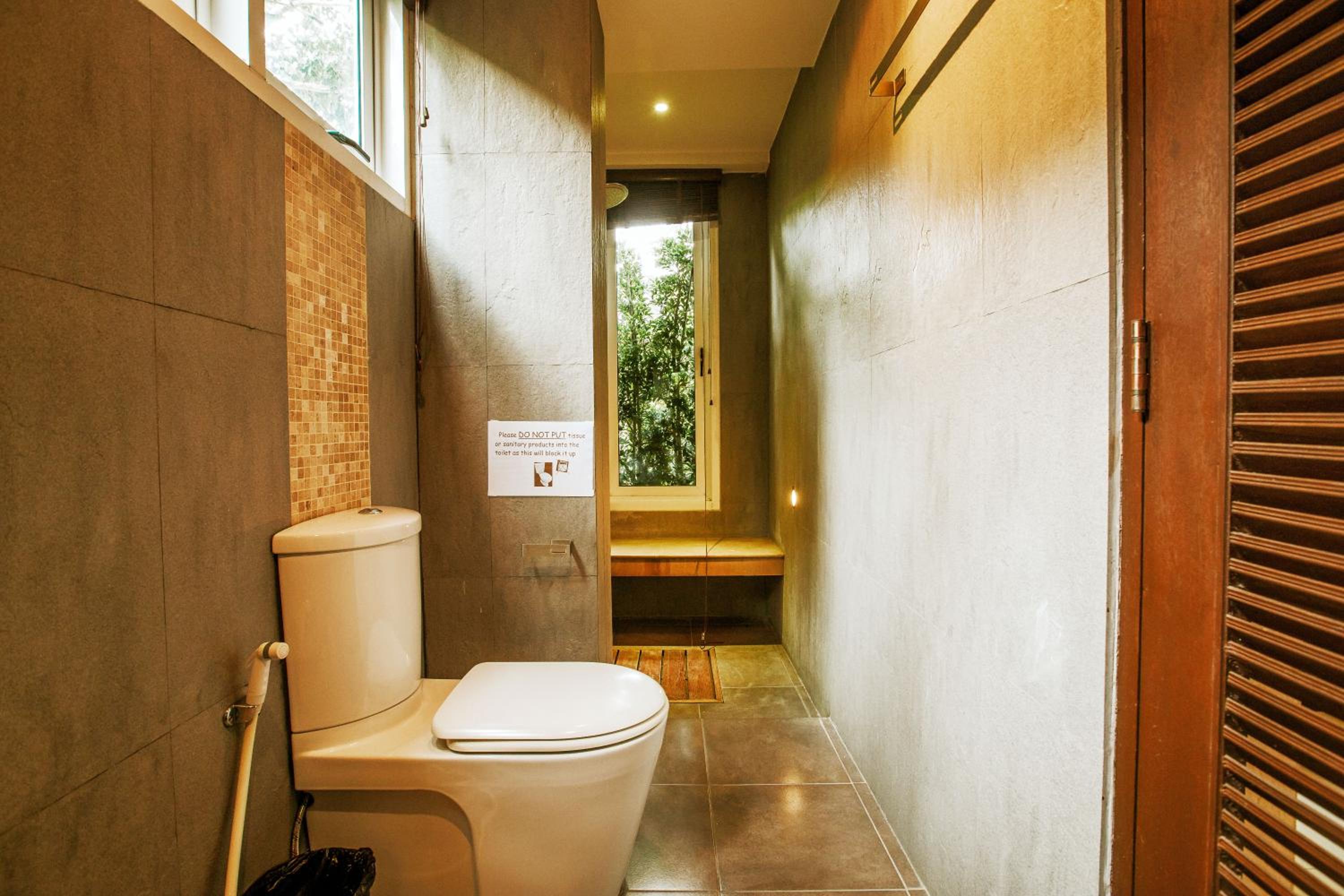 Four-Bedroom Villa with Private Pool - Photo 14