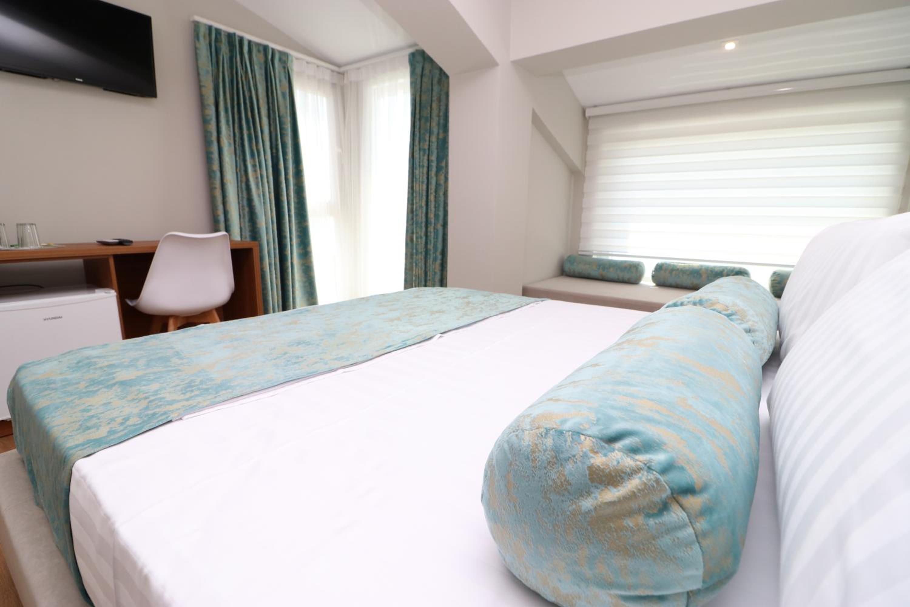 Deluxe Double Room with Sea View