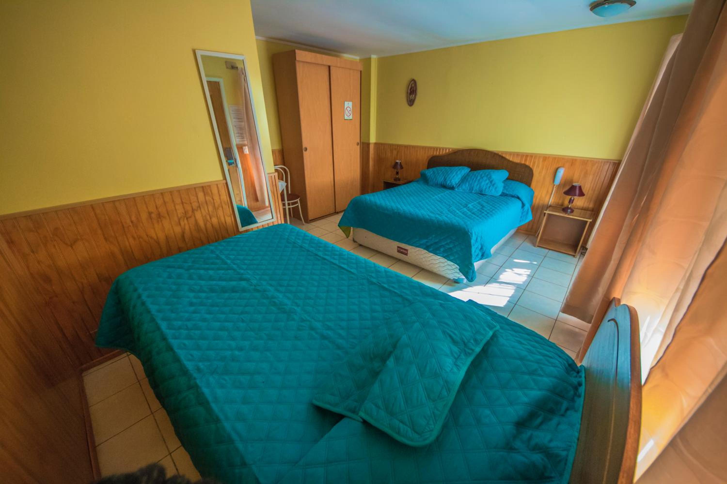 Triple Room with Private Bathroom