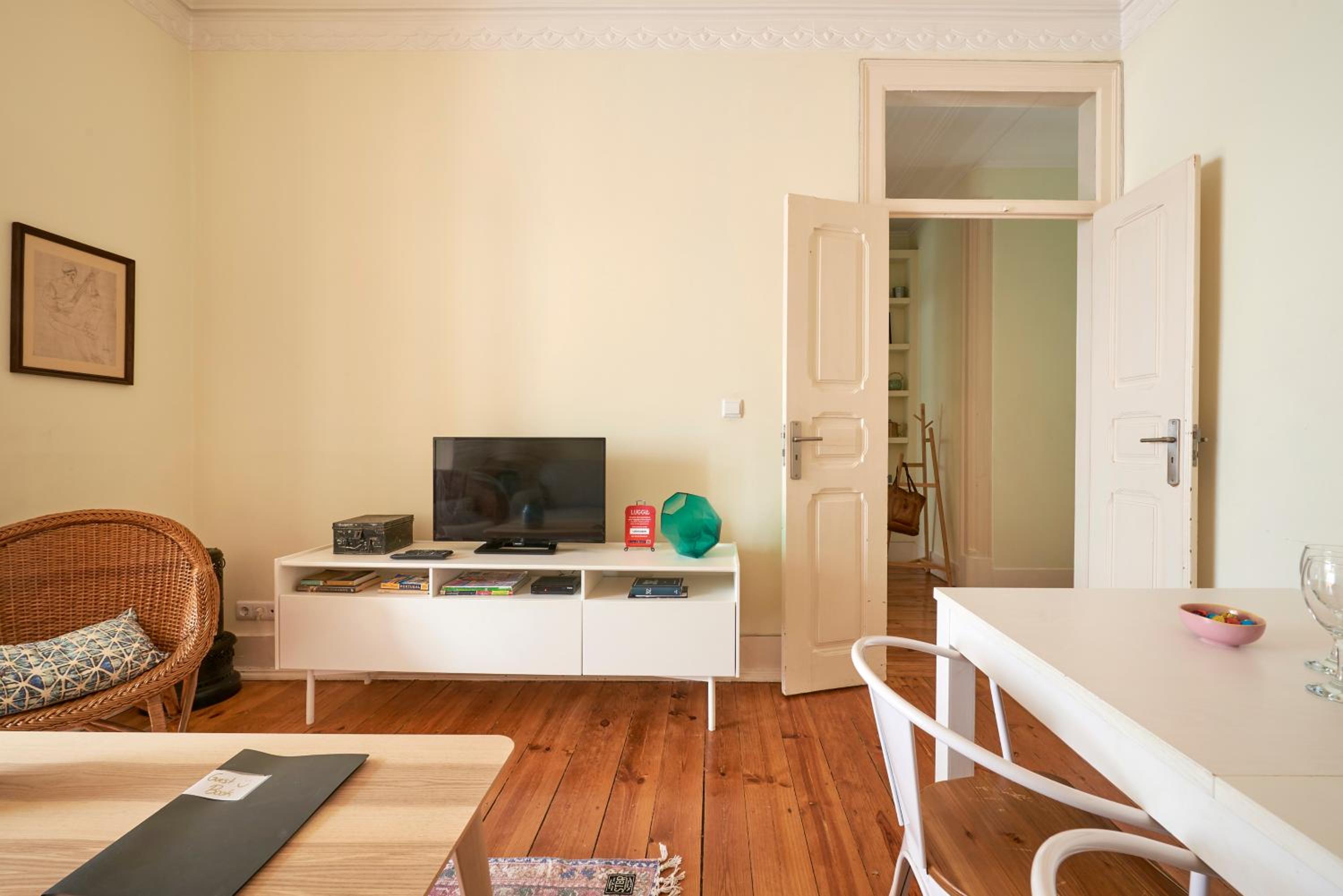 Apartment - Photo 3