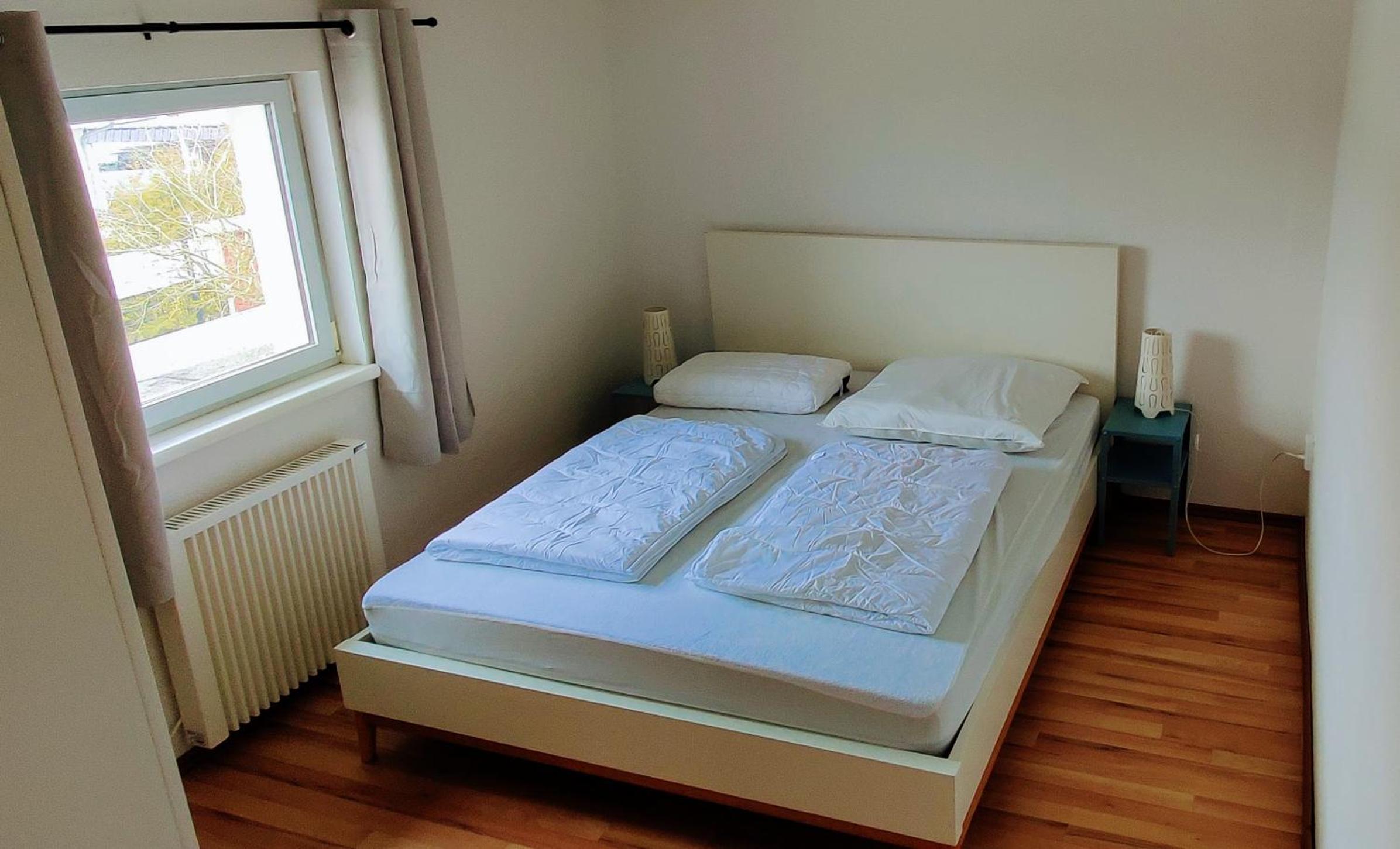 Apartment photo 2