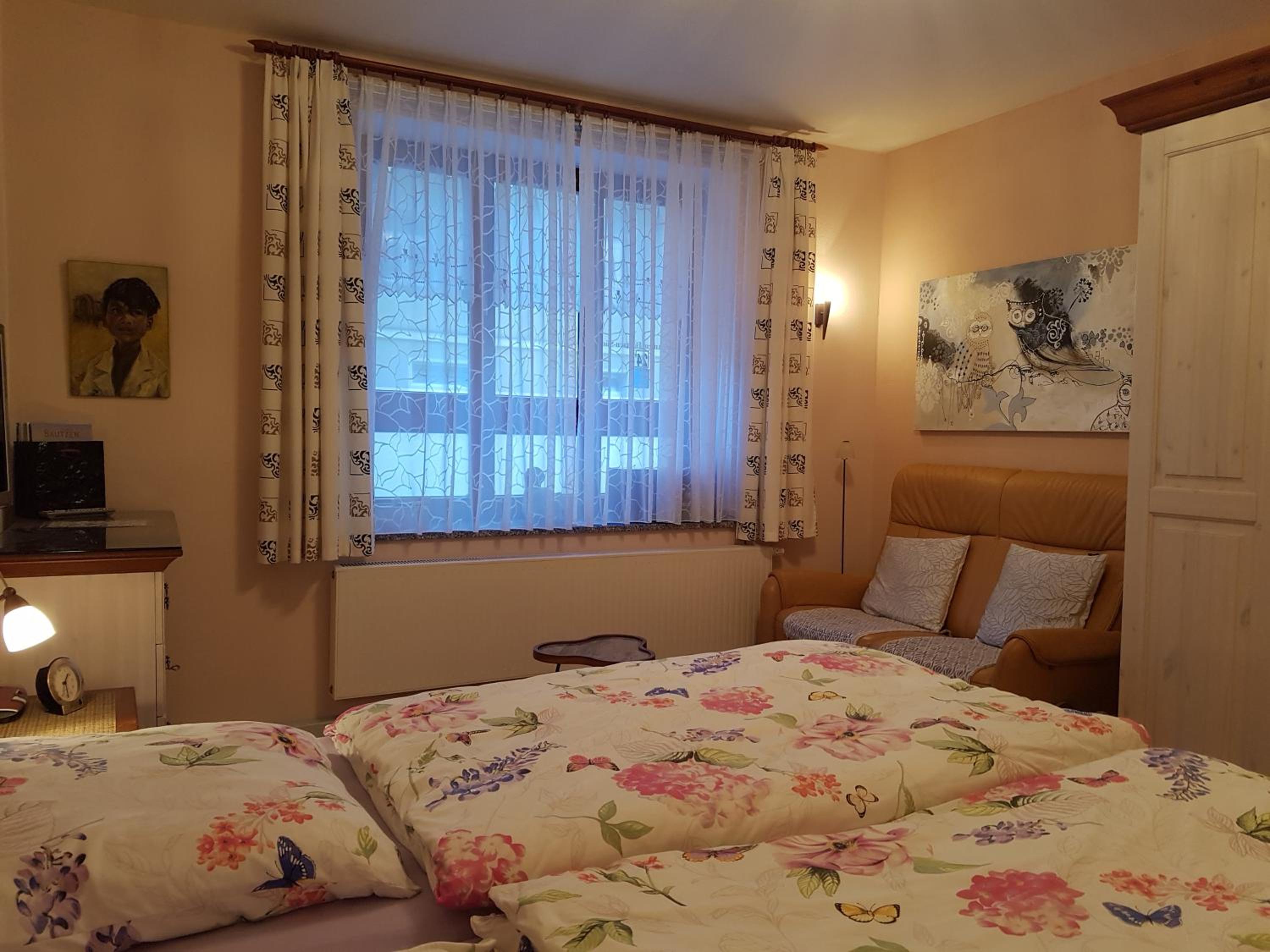 Studio Apartment photo 1
