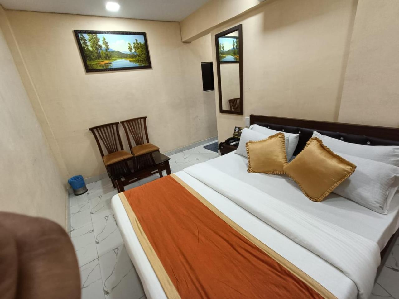 Budget Double Room photo 1