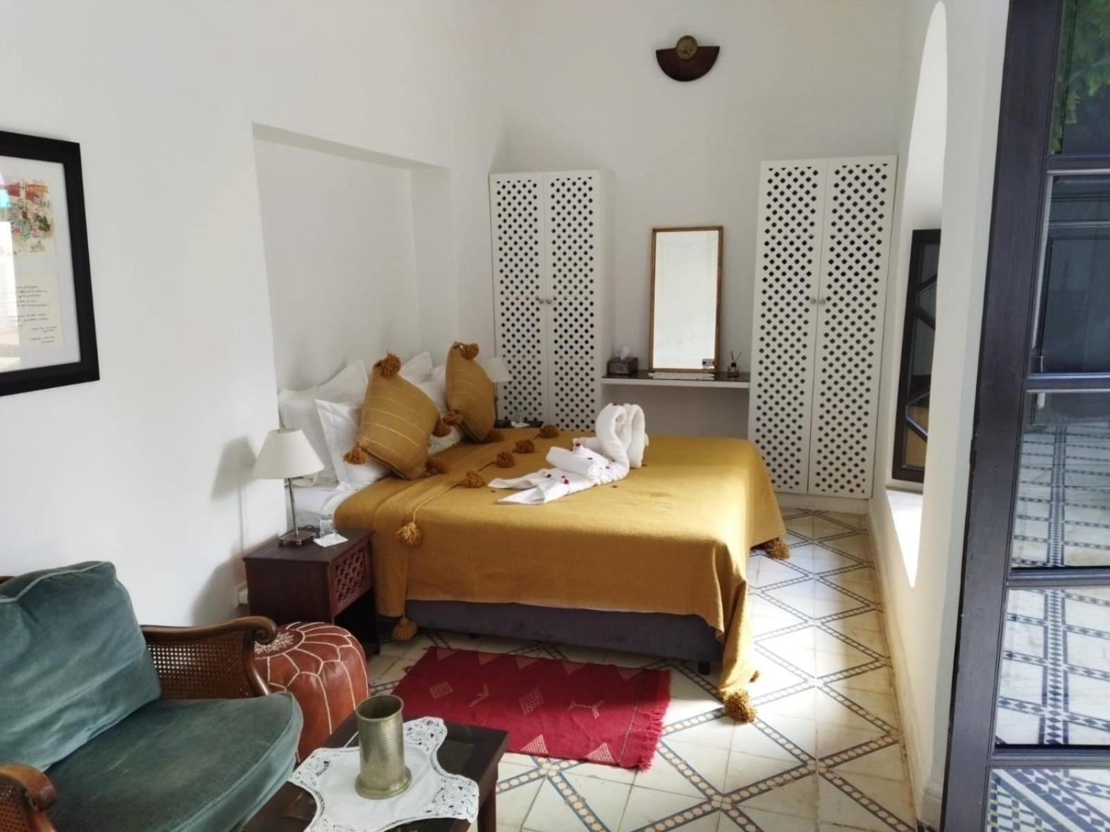 Double Room with Patio - Photo 47