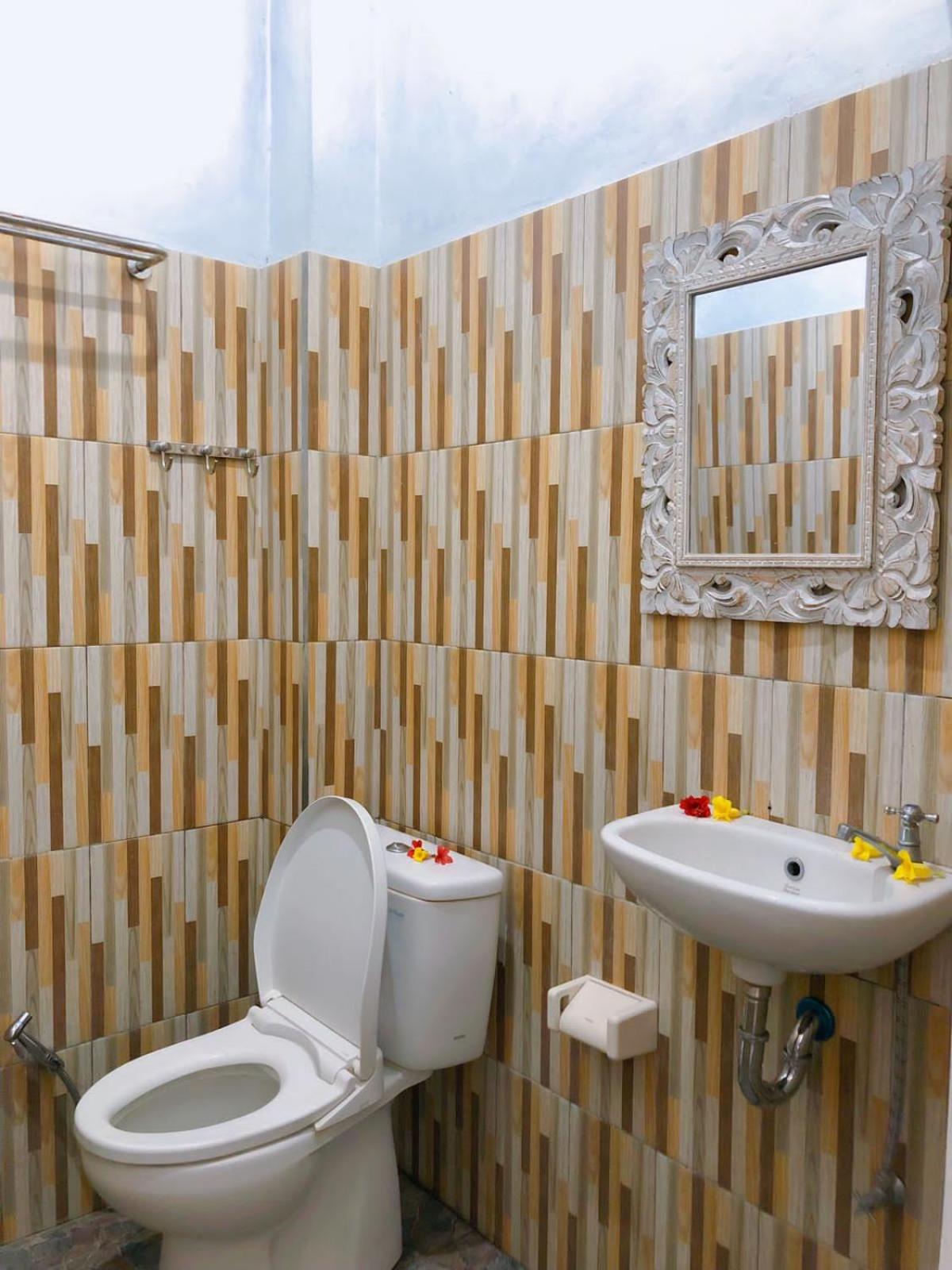 Double Room - Photo 8