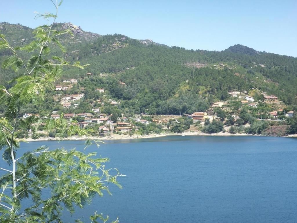 Apartment with Lake View photo 3