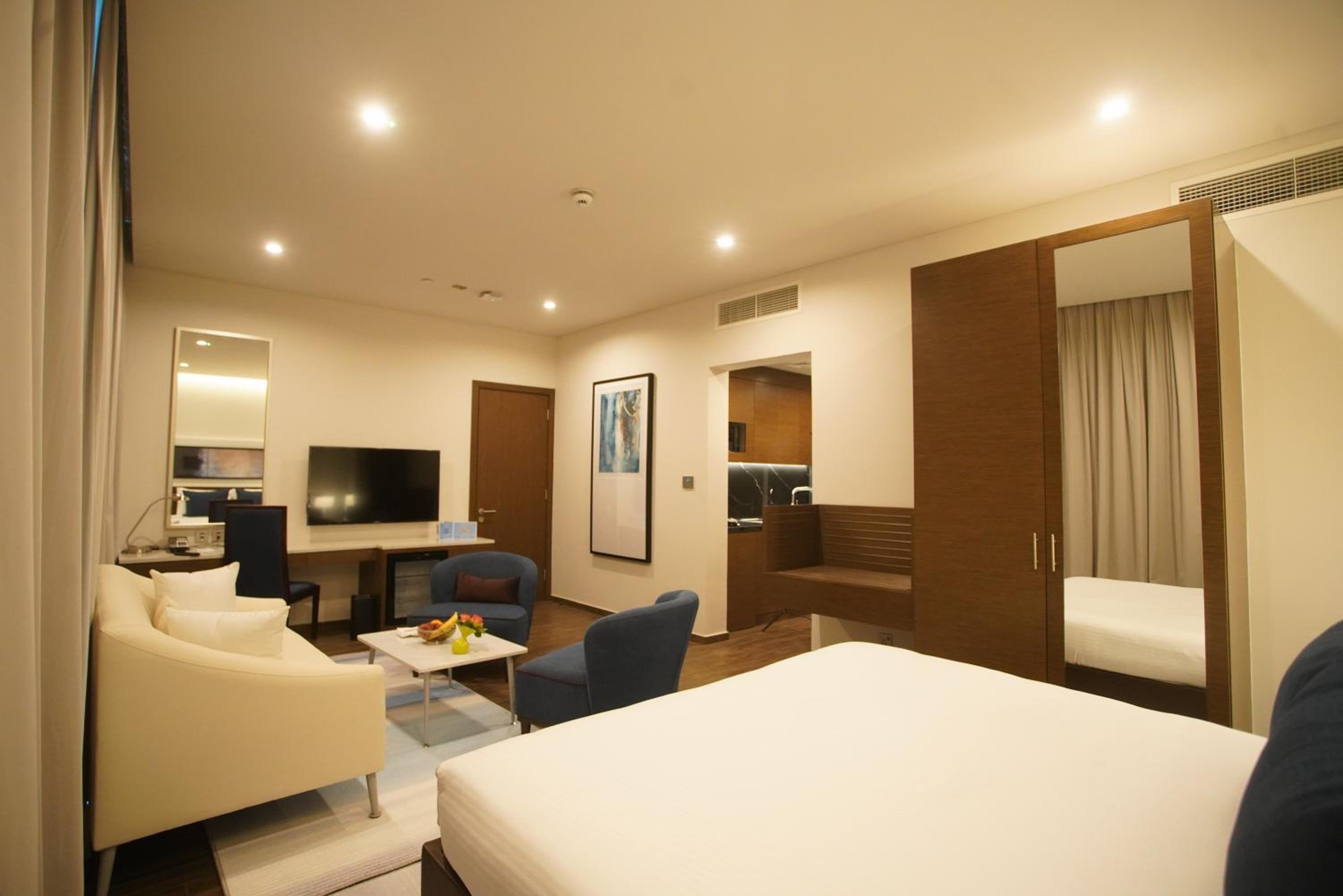 Superior King Room