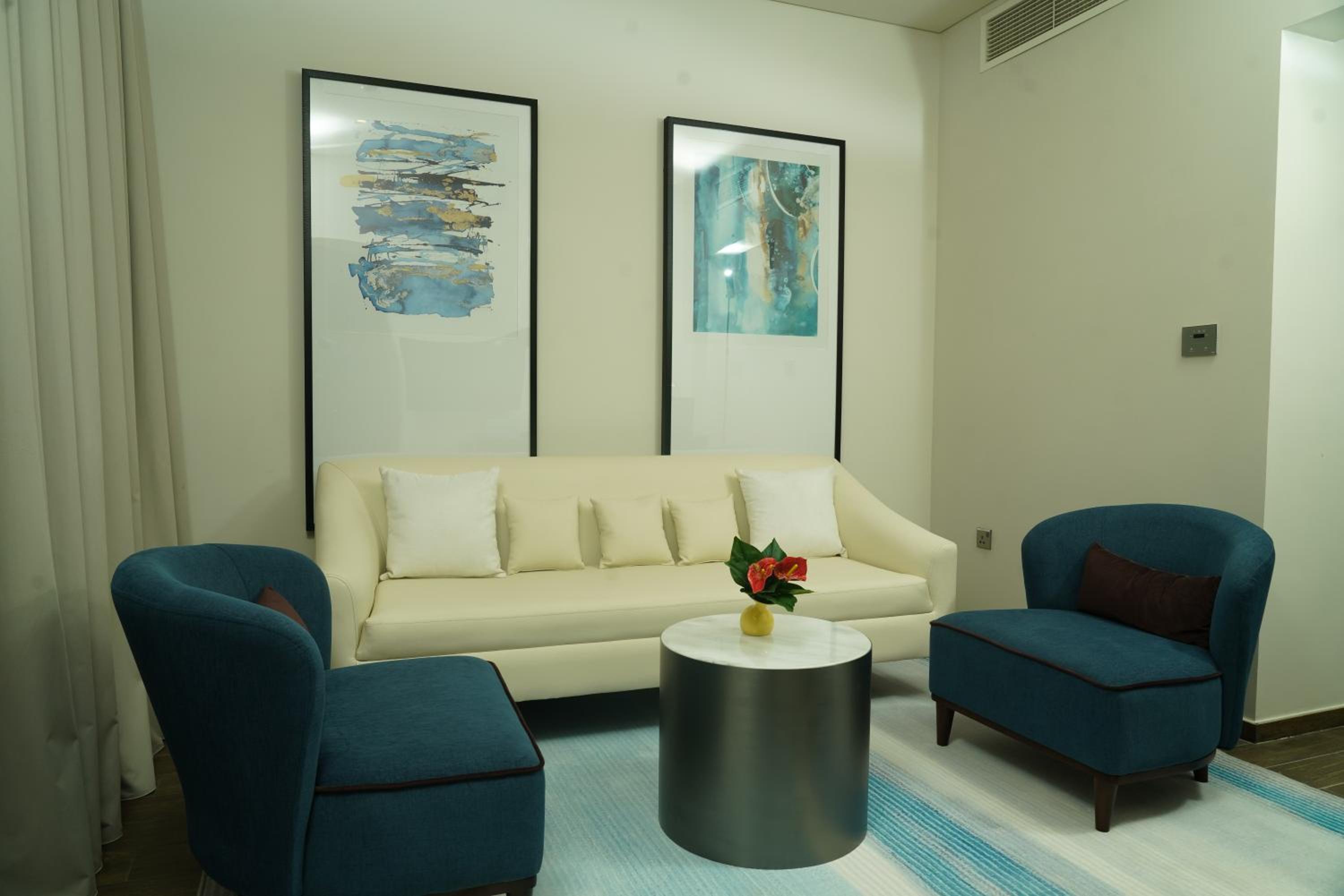 One-Bedroom Suite
