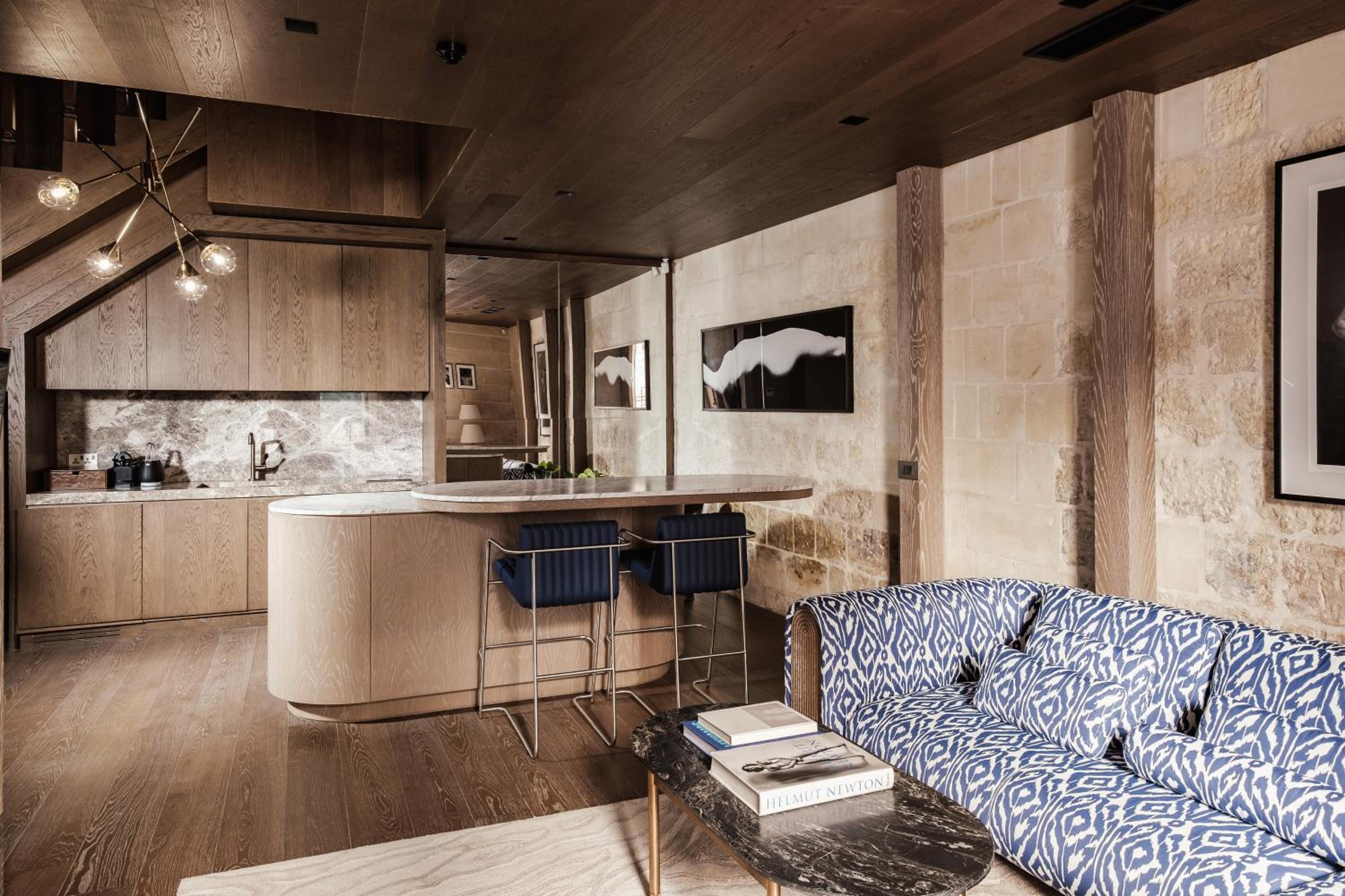 Signature Incognito Suite - Photo 8