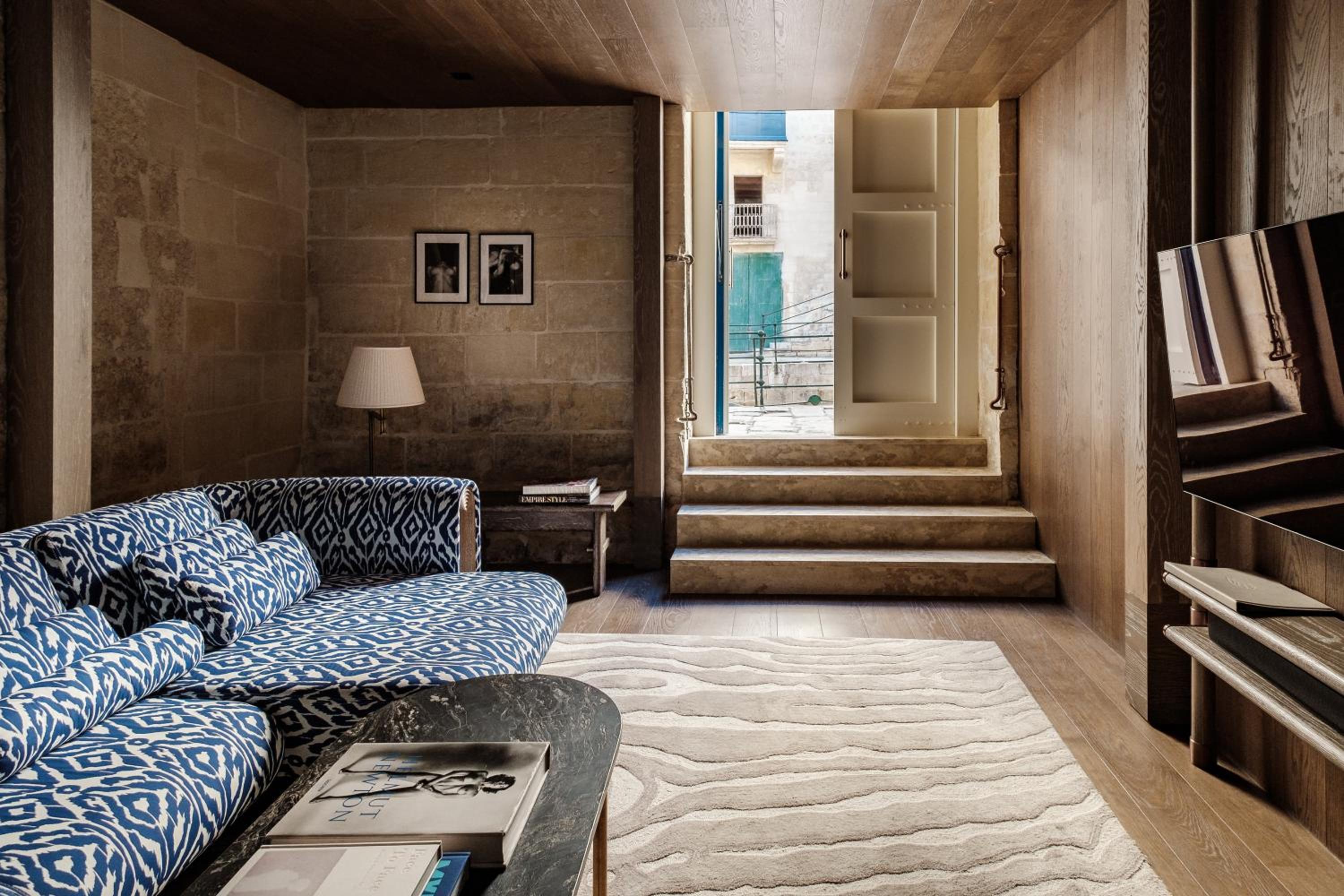 Signature Incognito Suite - Photo 2