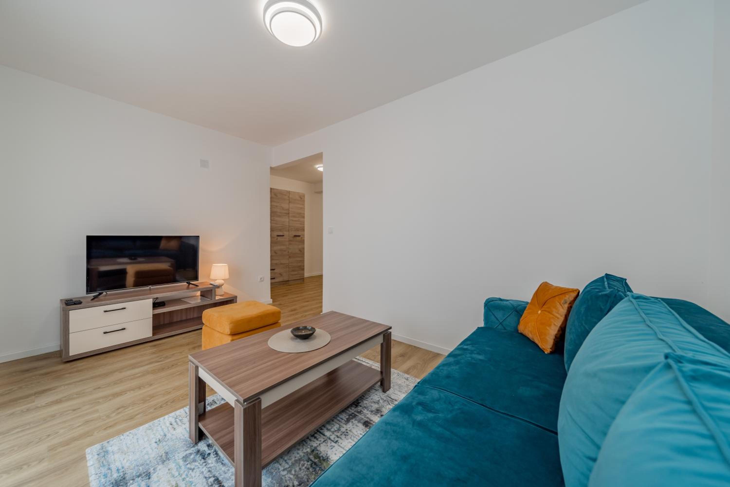Two-Bedroom Apartment - Photo 3