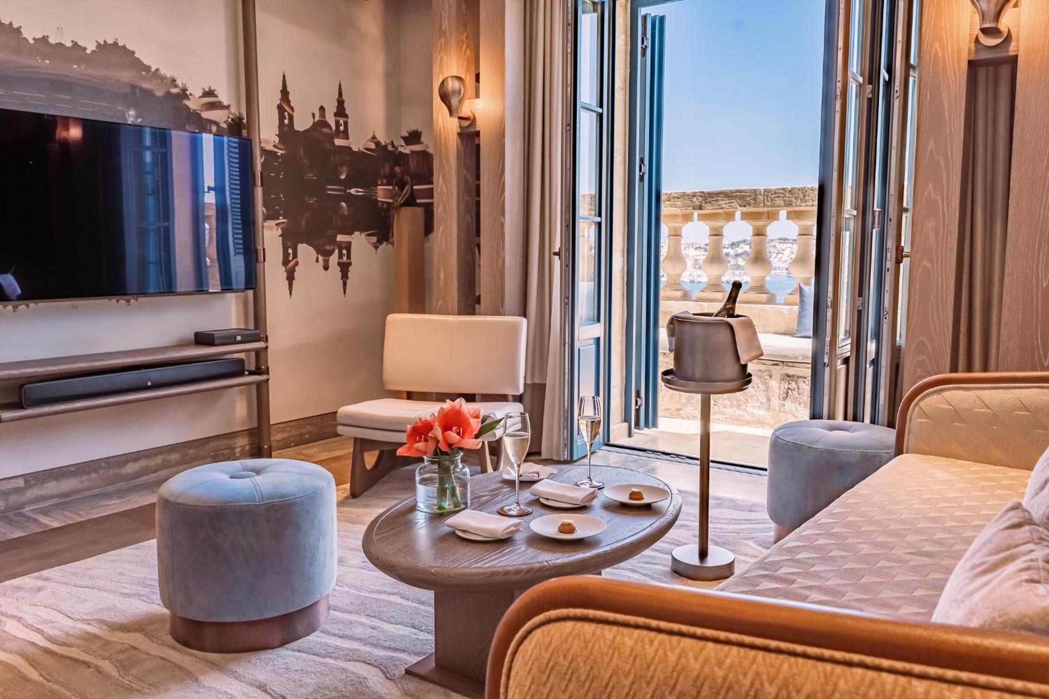Grand Harbour Penthouse Suite - Photo 4