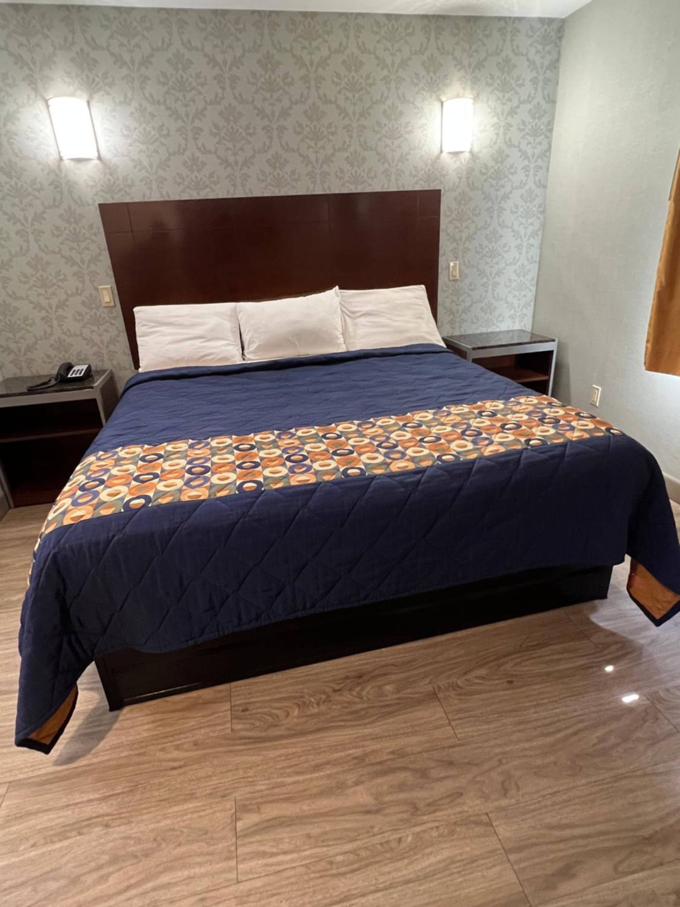 King Room - Photo 1