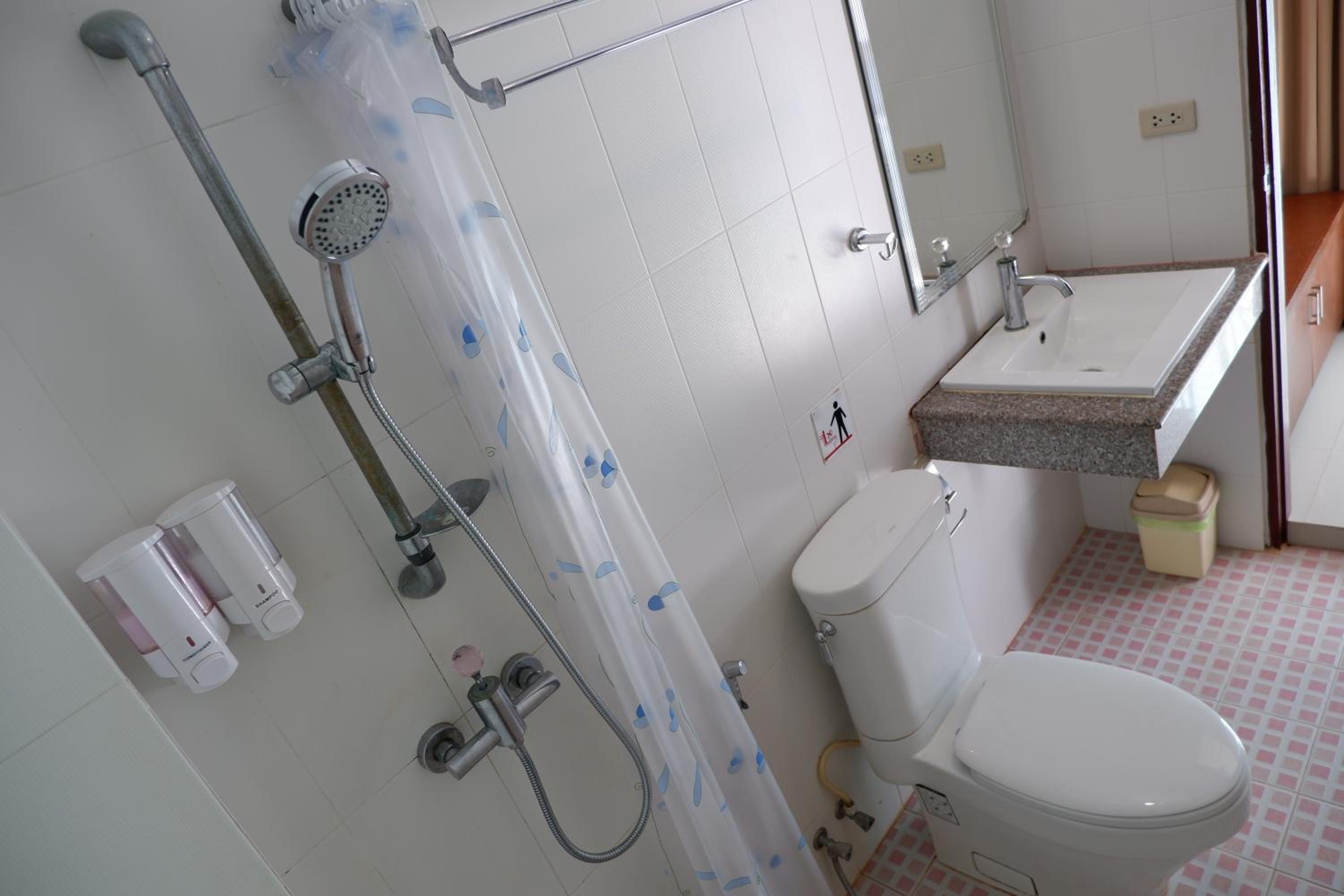 Standard Room With Hall Balcony photo 3