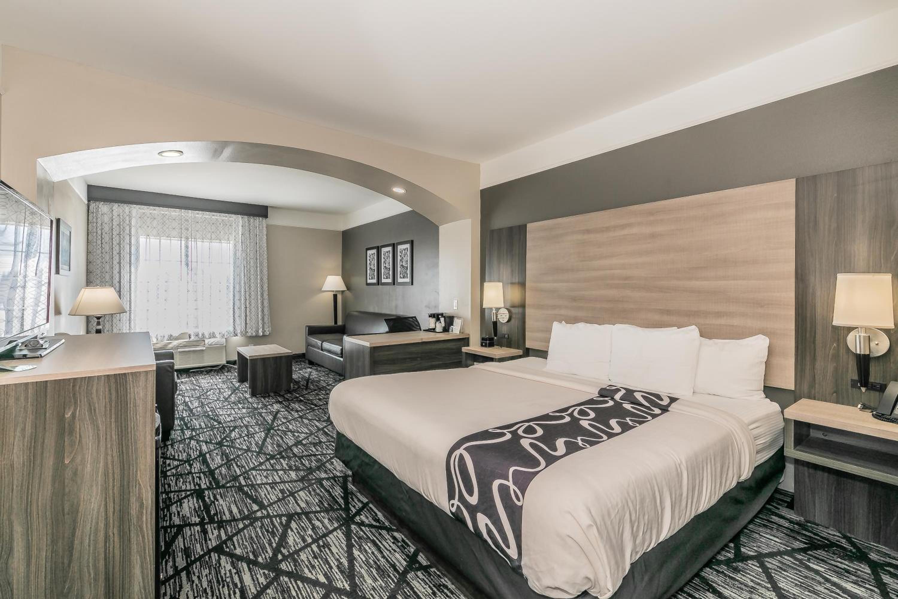 Executive King Room - Photo 1