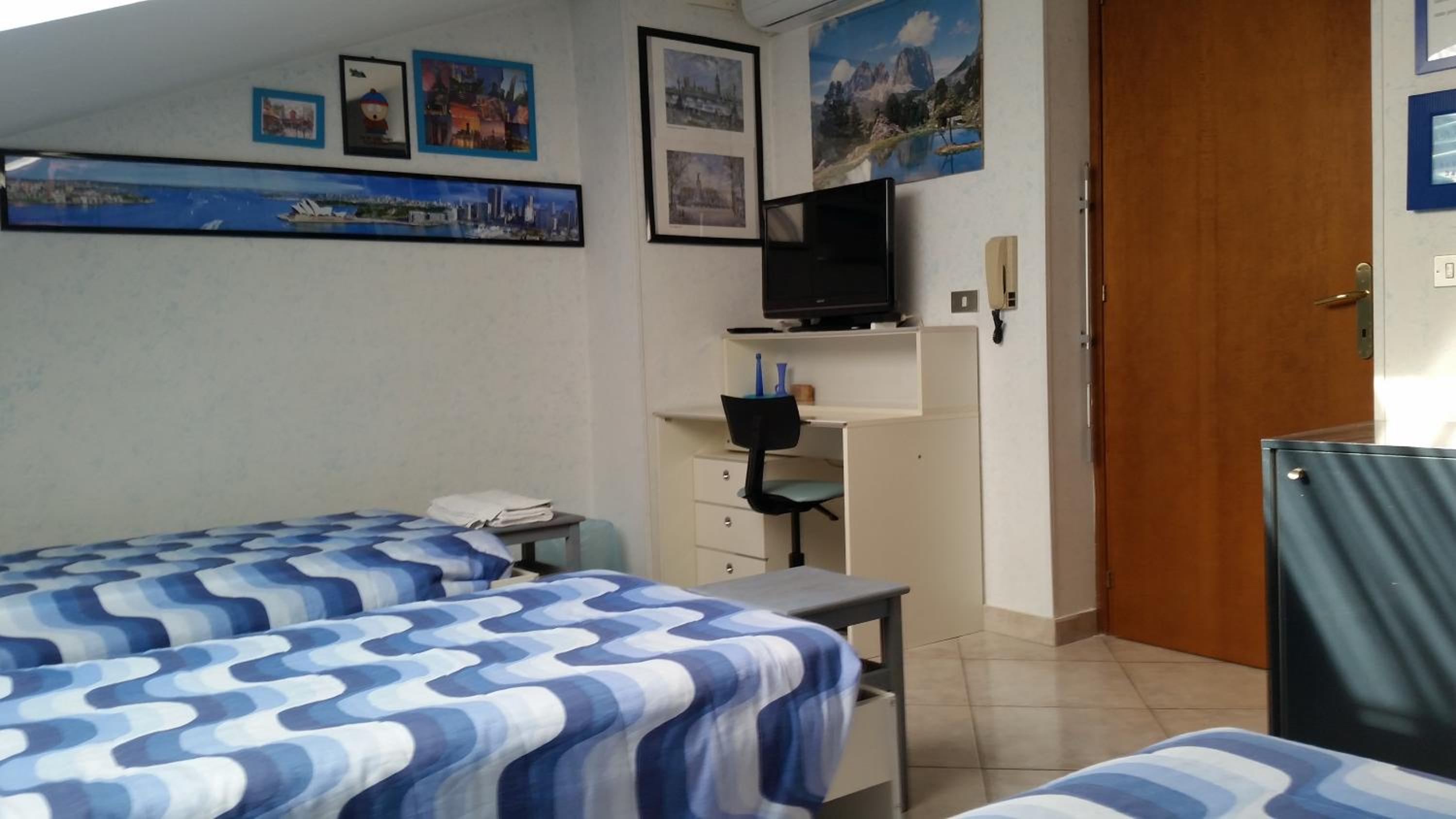 Twin Room with Balcony