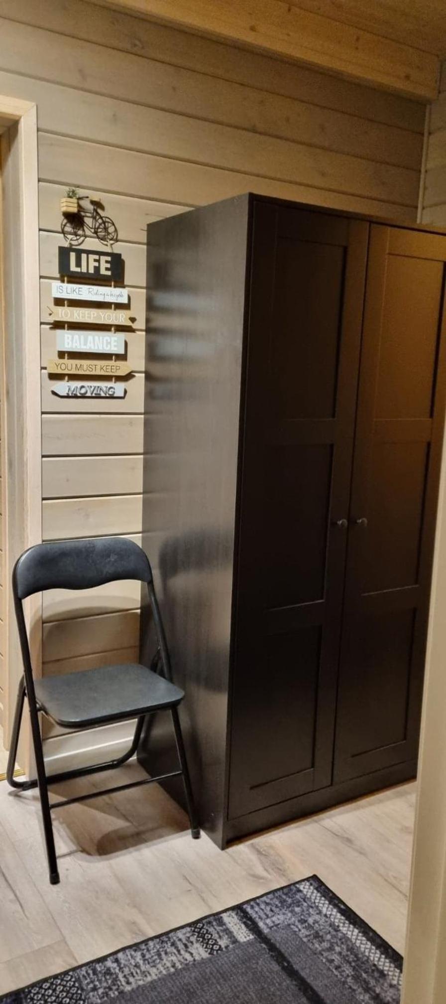 One-Bedroom House - Photo 3