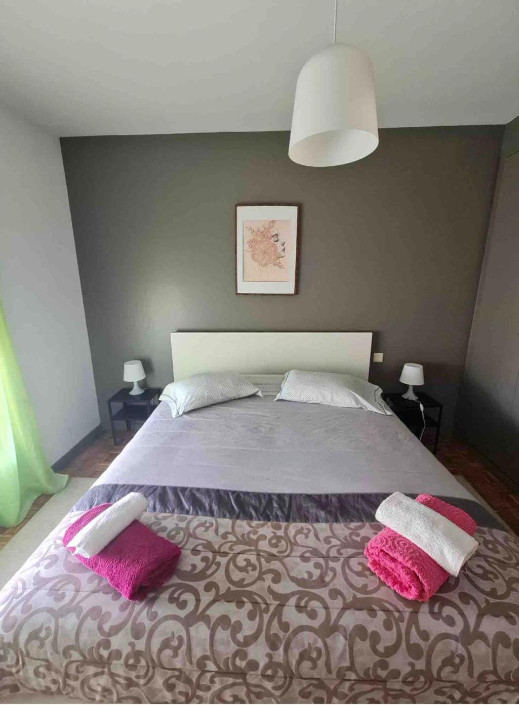 Two-Bedroom Apartment - Photo 13