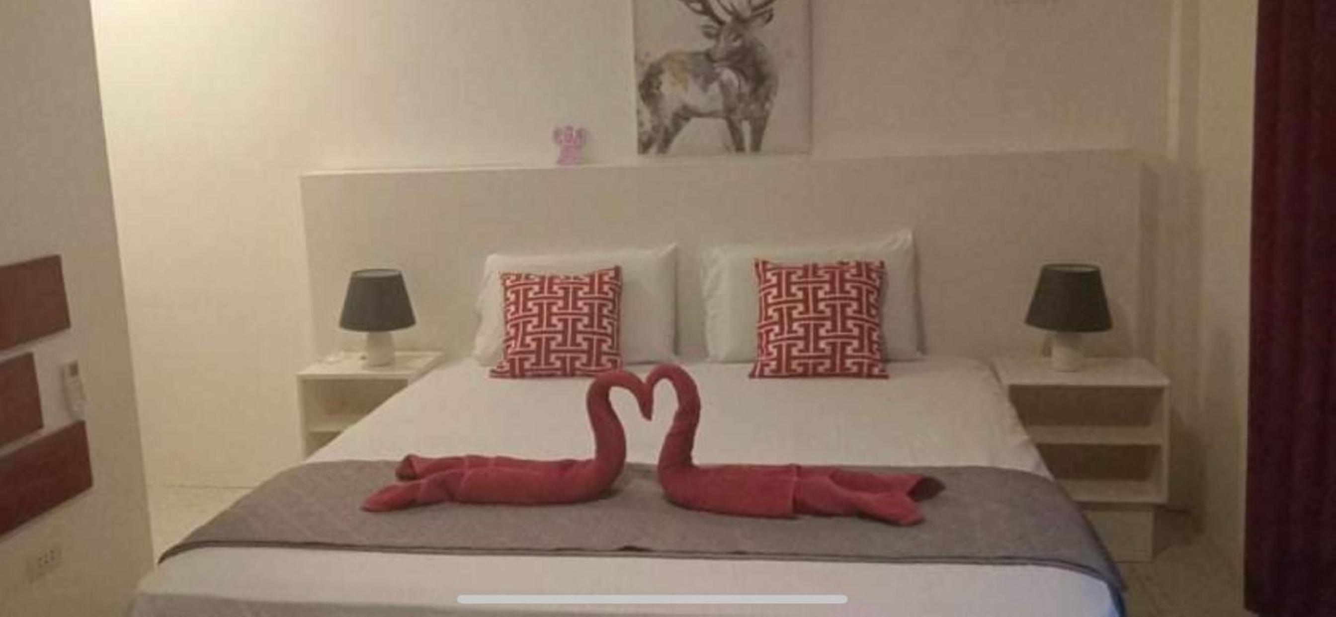 Deluxe Double Room with Balcony and Sea View - Photo 1