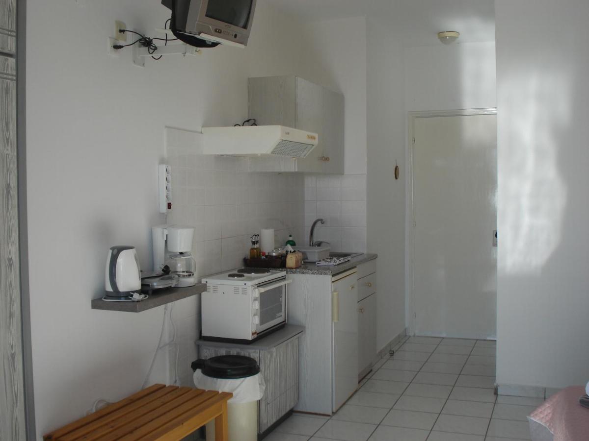 Studio with Sea View