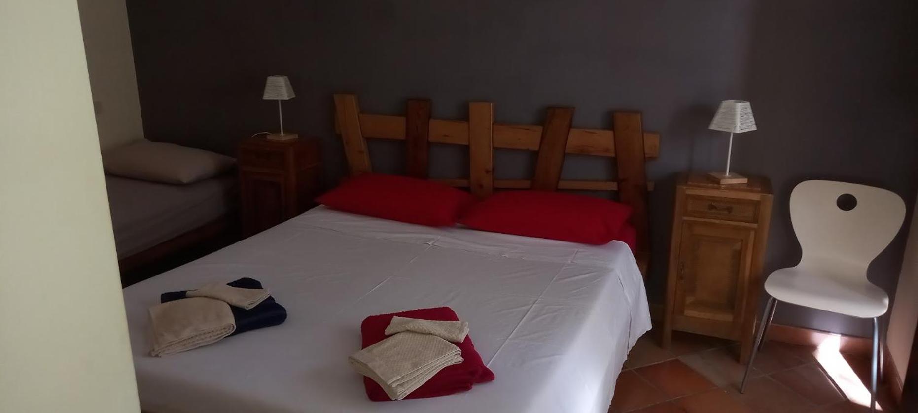 Quadruple Room with Private Bathroom photo 2