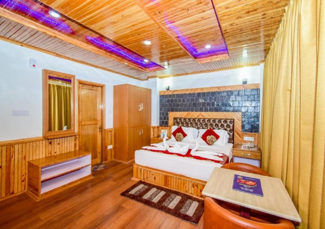Deluxe Double Room With Balcony photo 1