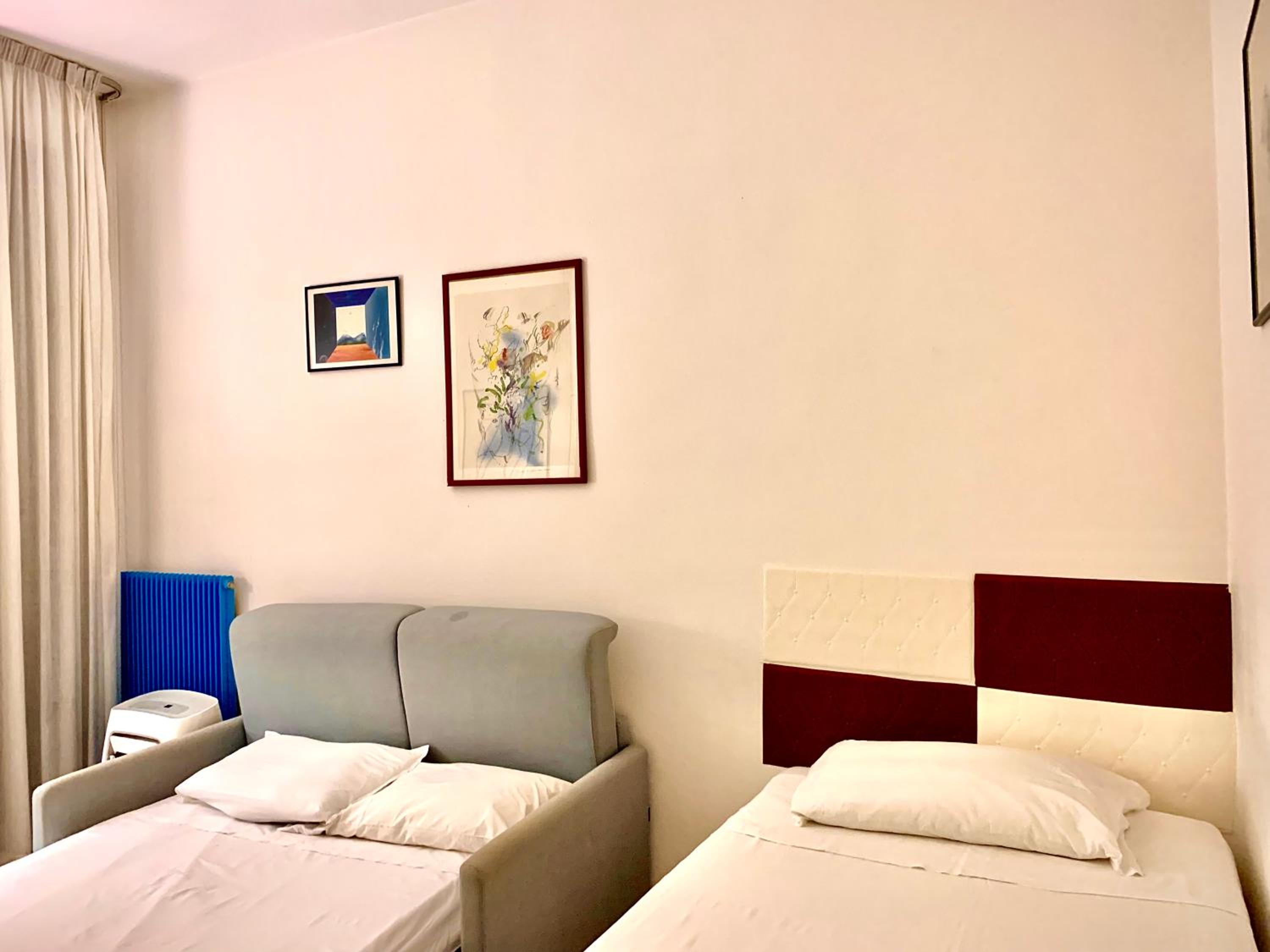 Two-Bedroom Apartment photo 2