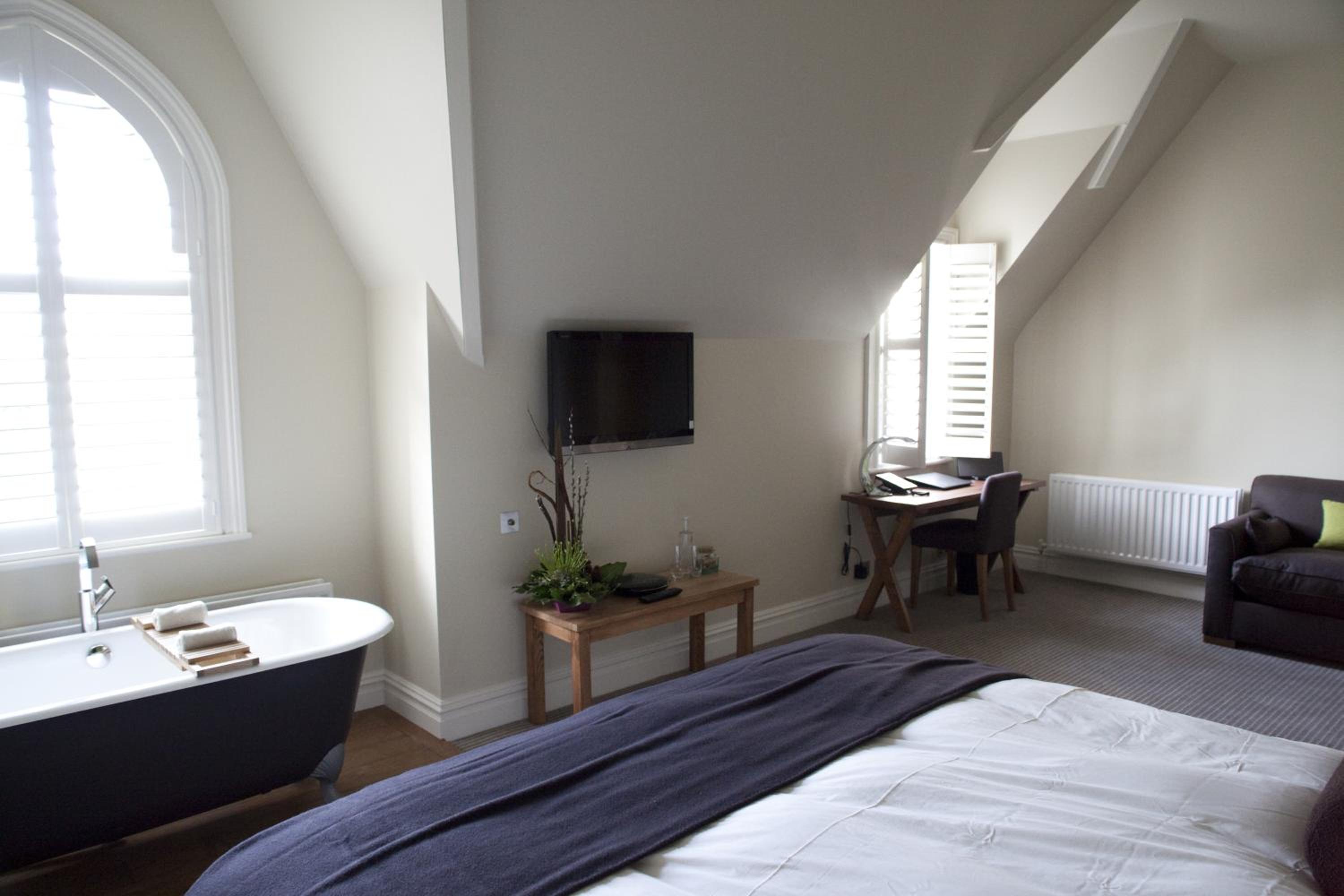 Deluxe Double Room - Photo 7
