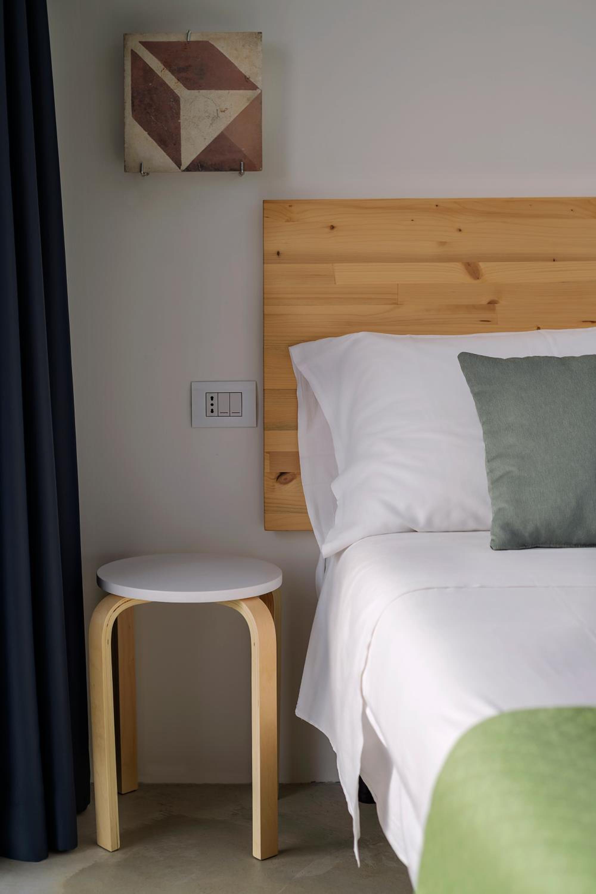 Double or Twin Room with Garden View photo 2