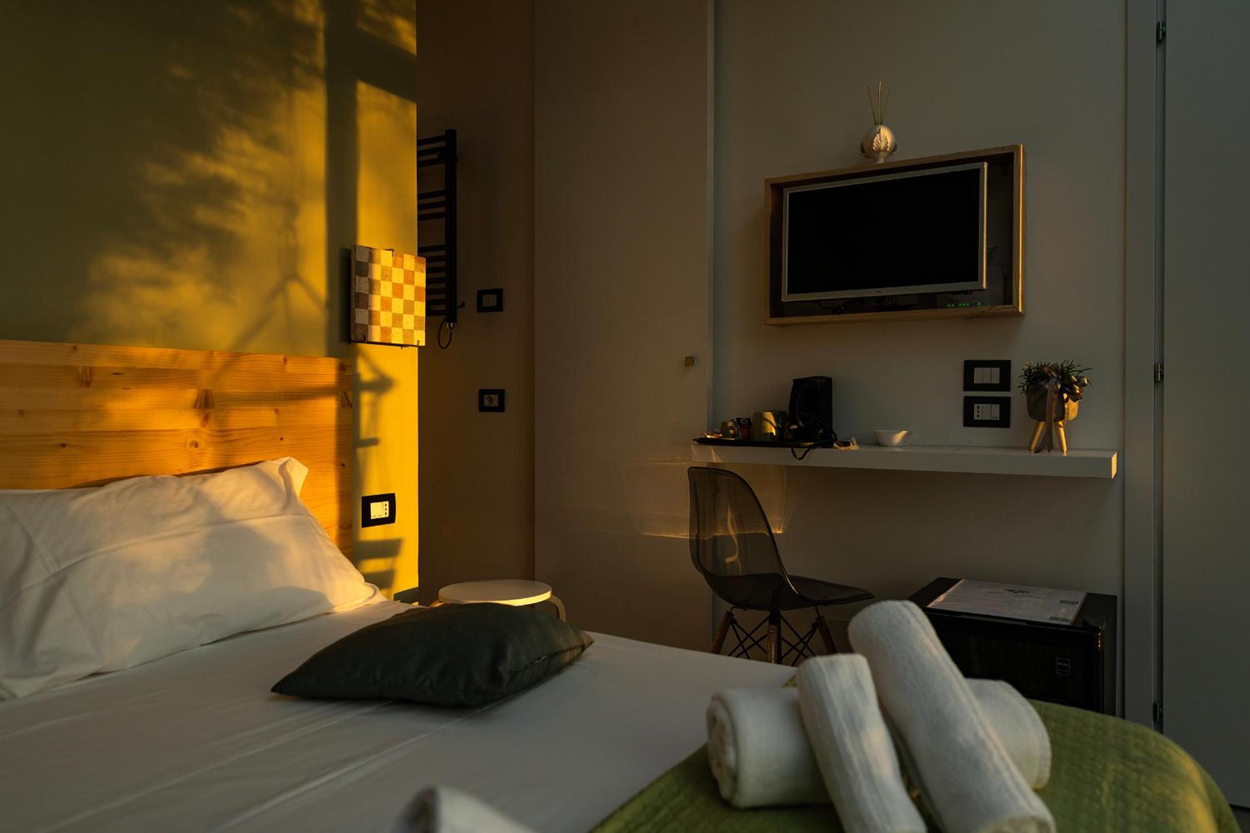 Queen Room with Spa Bath photo 2